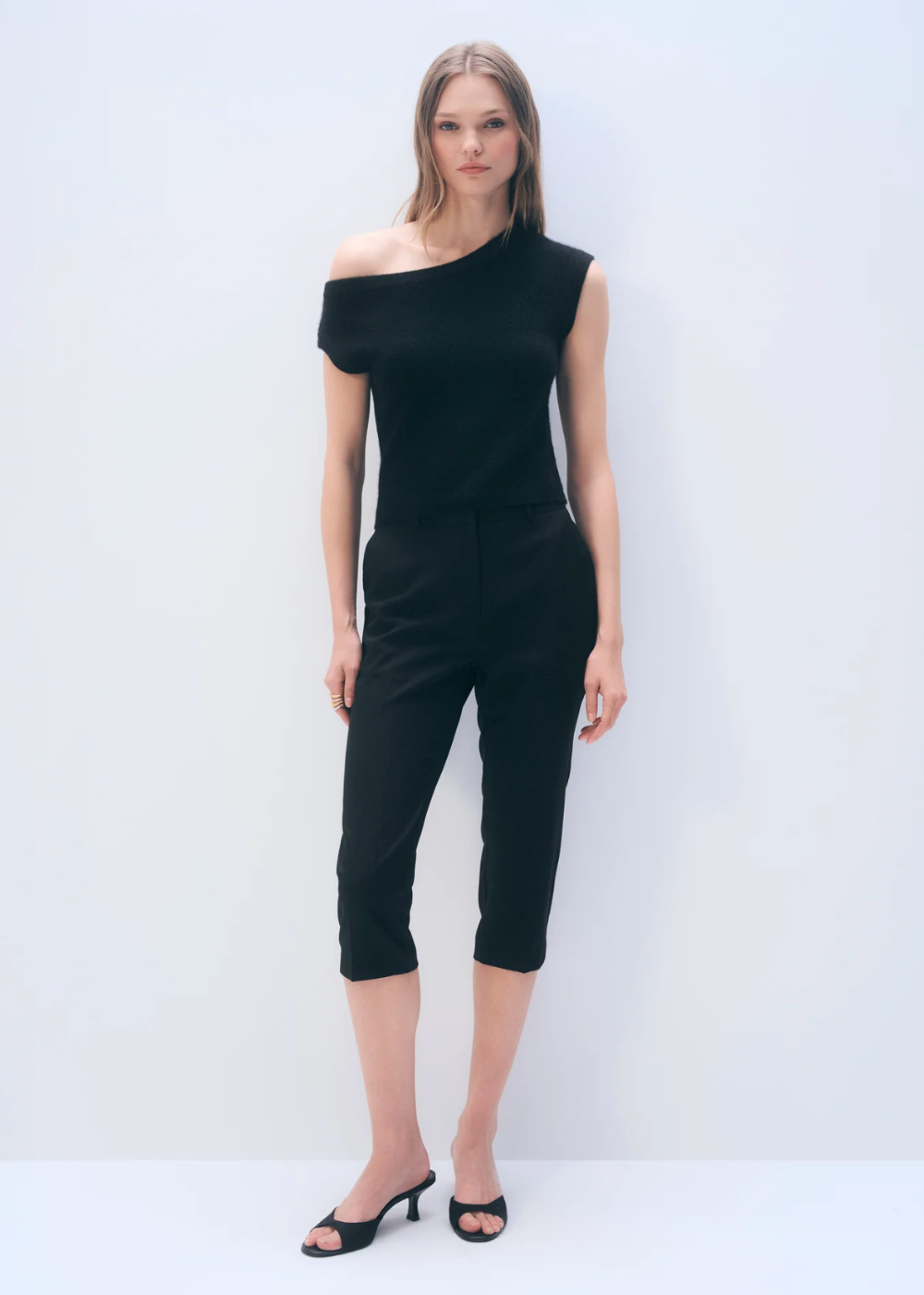 Cashmere Off Shoulder Top - Black - White & Warren Canada - Danali - 21730