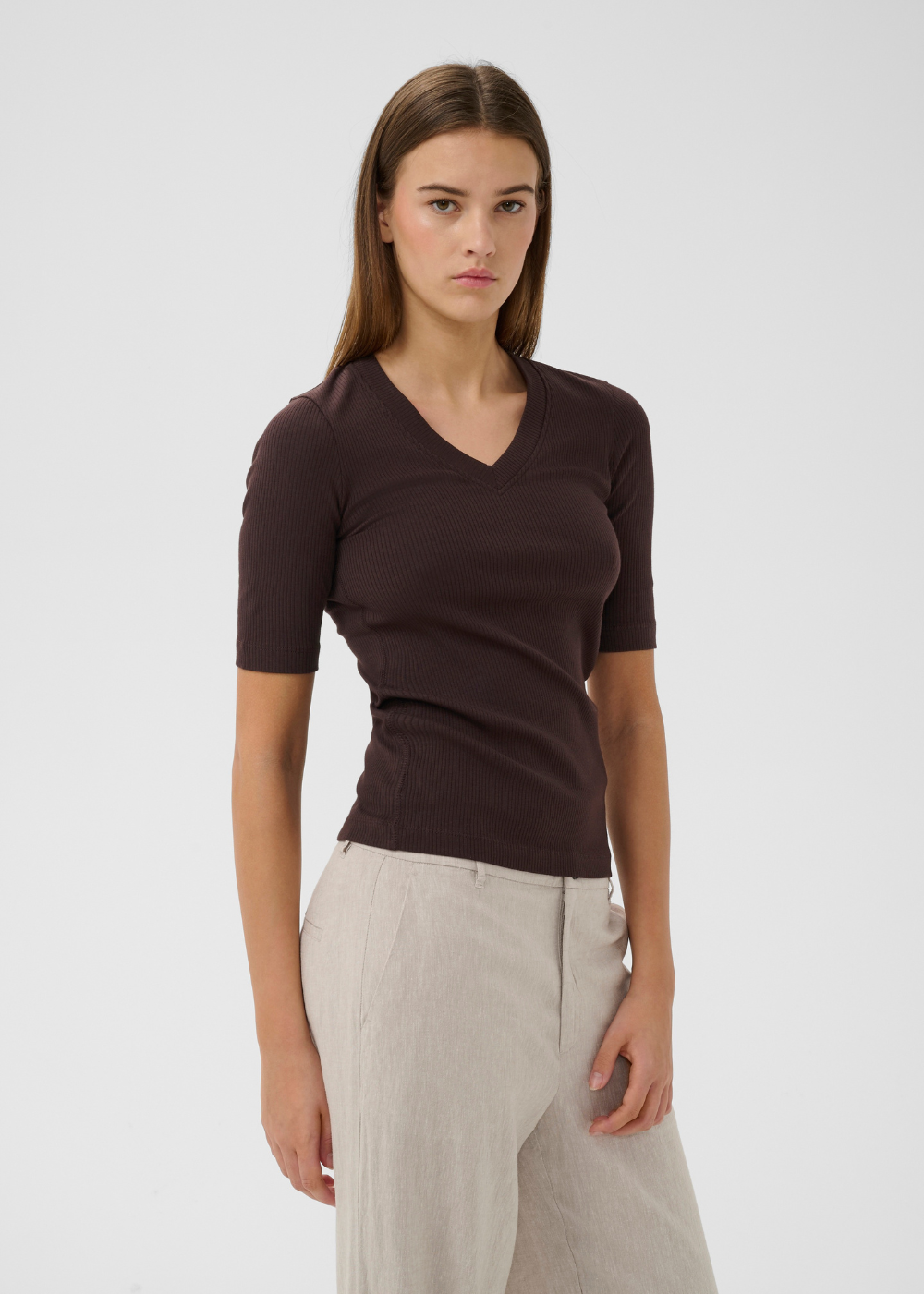 Dagna V-Neck T-Shirt - Coffee Bean - InWear Canada - Danali - 30106472