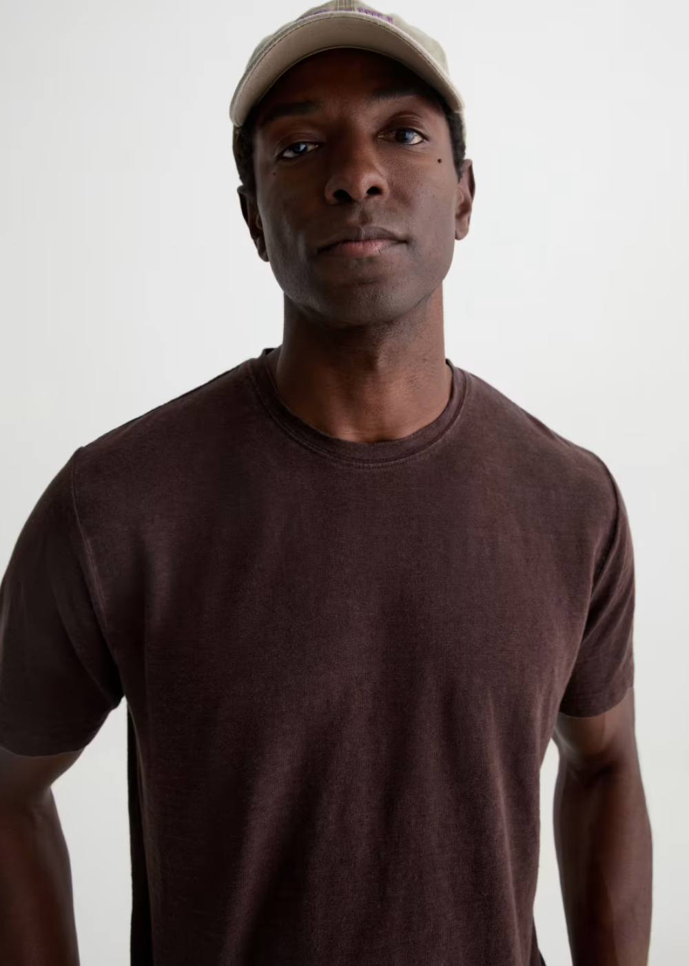 Bryce Crew Linen T-Shirt - Oak Barrel - AG Jeans Canada - Danali - 70240PLJOAKB