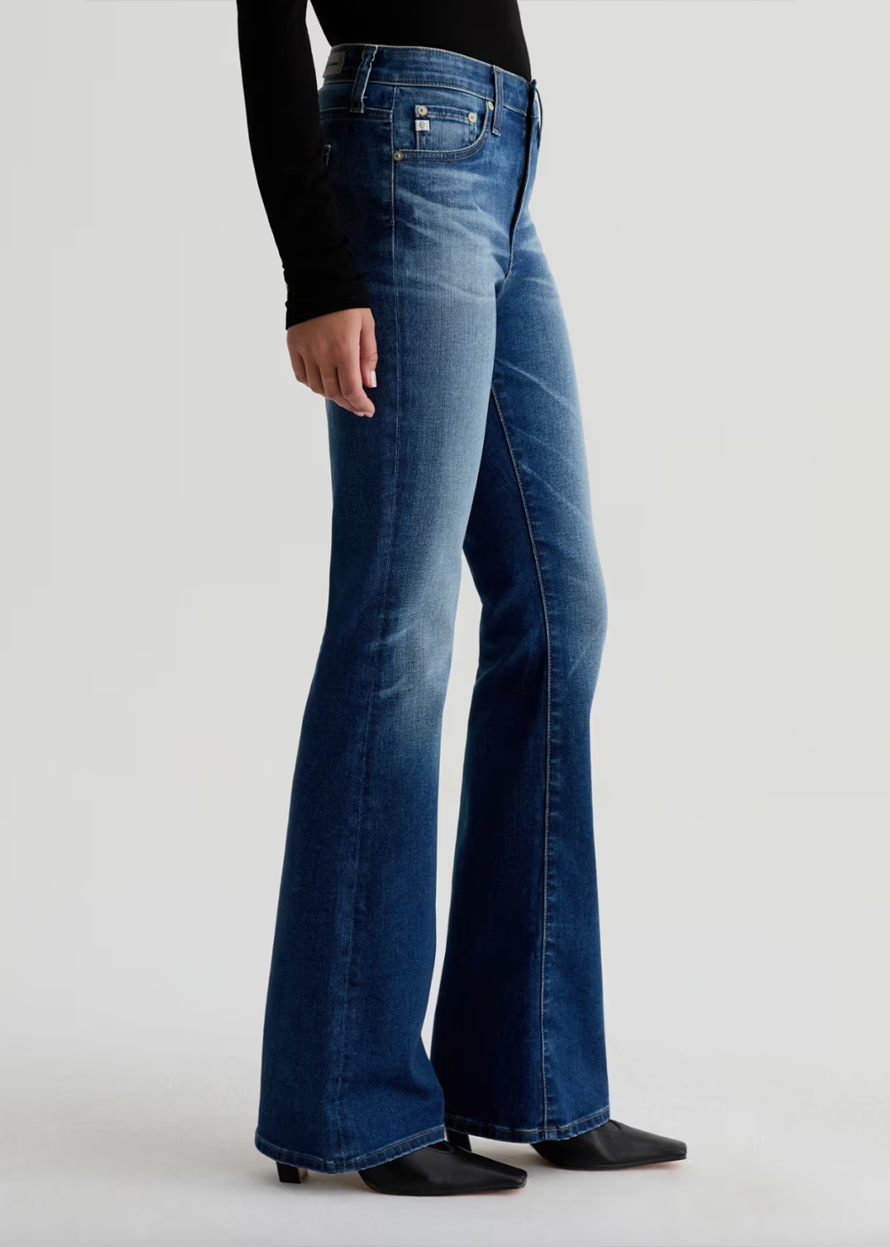 Farrah Mid Rise Boot Cut Jean - 9 Years Enchantment - AG Jeans Canada - Danali
