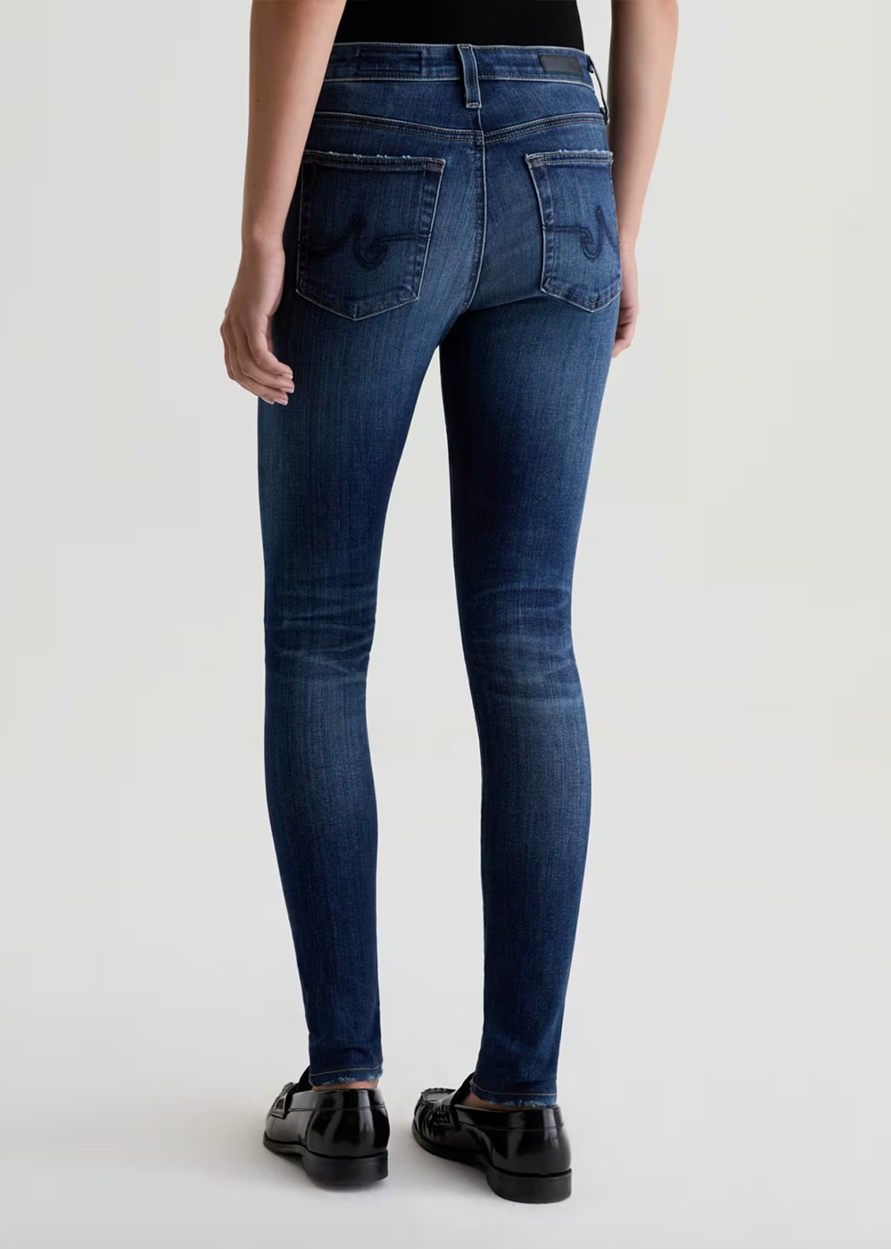 Farrah Mid Rise Skinny Jean - 7 Years Symphony - AG Jeans Canada - Danali