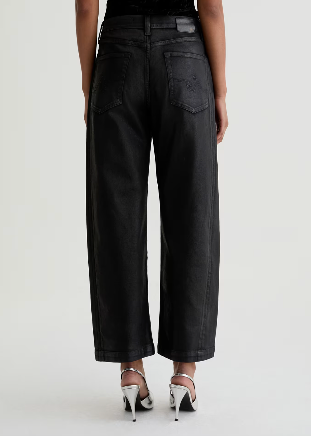 Hattie Crop Leatherette Pant - Super Black - AG Jeans Canada - Danali