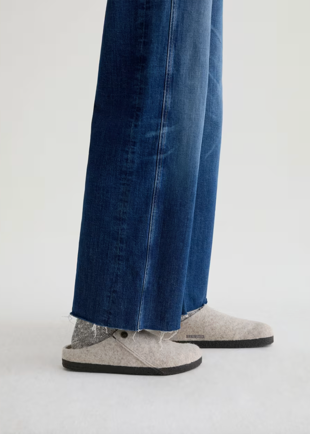 Saige Wide Leg Crop Jean - Watermist - AG Jeans Canada - Danali