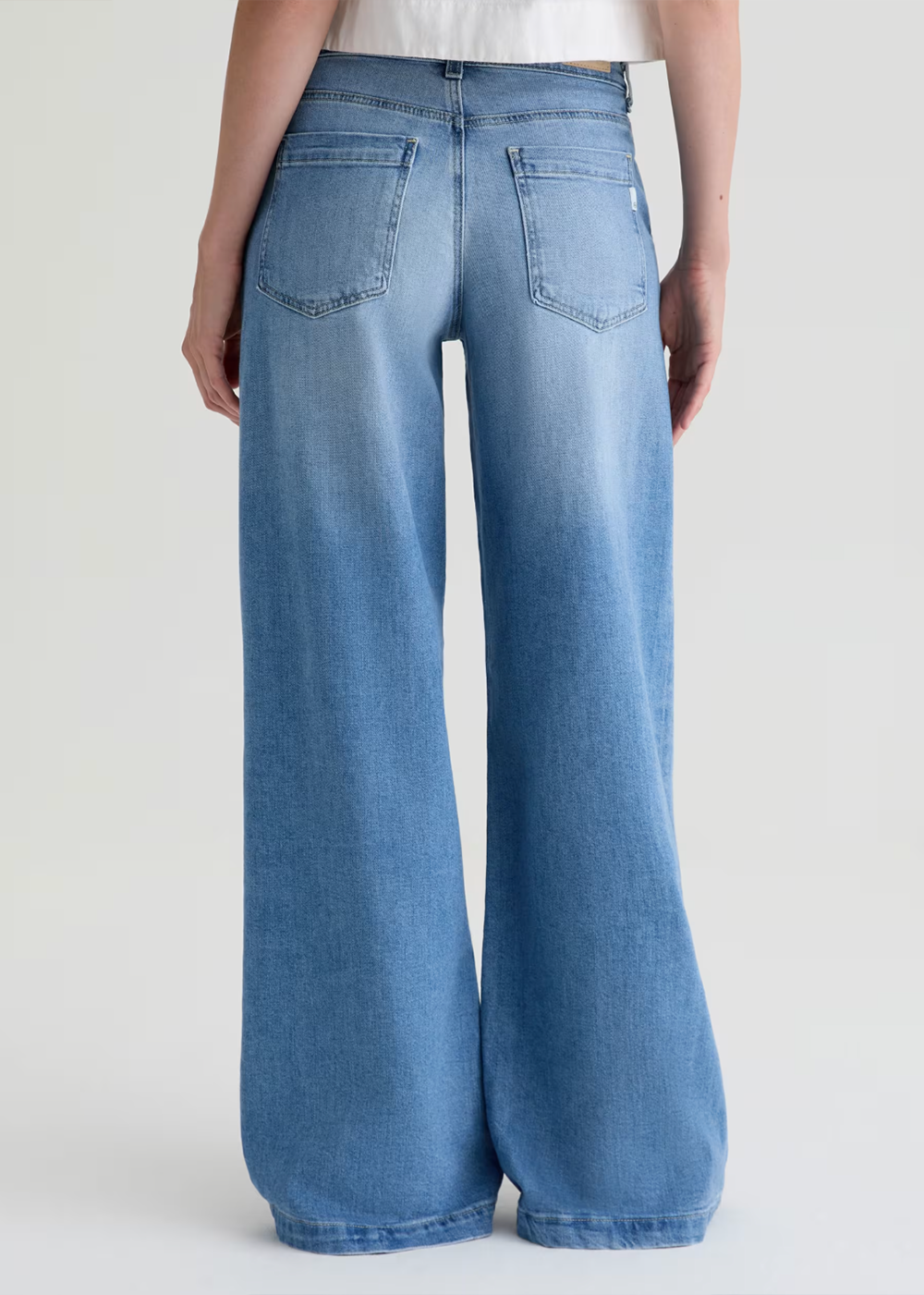 Stella Low Slung Palazzo Jean - Escalate - AG Jeans Canada - Danali