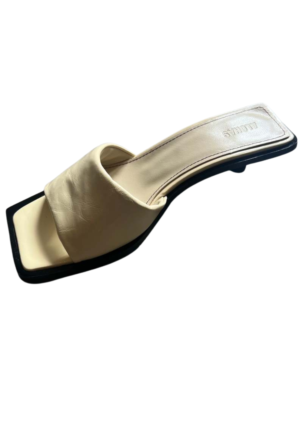 Kia Onix Cream Leather Sandals - Cream - Alohas Canada - Danali