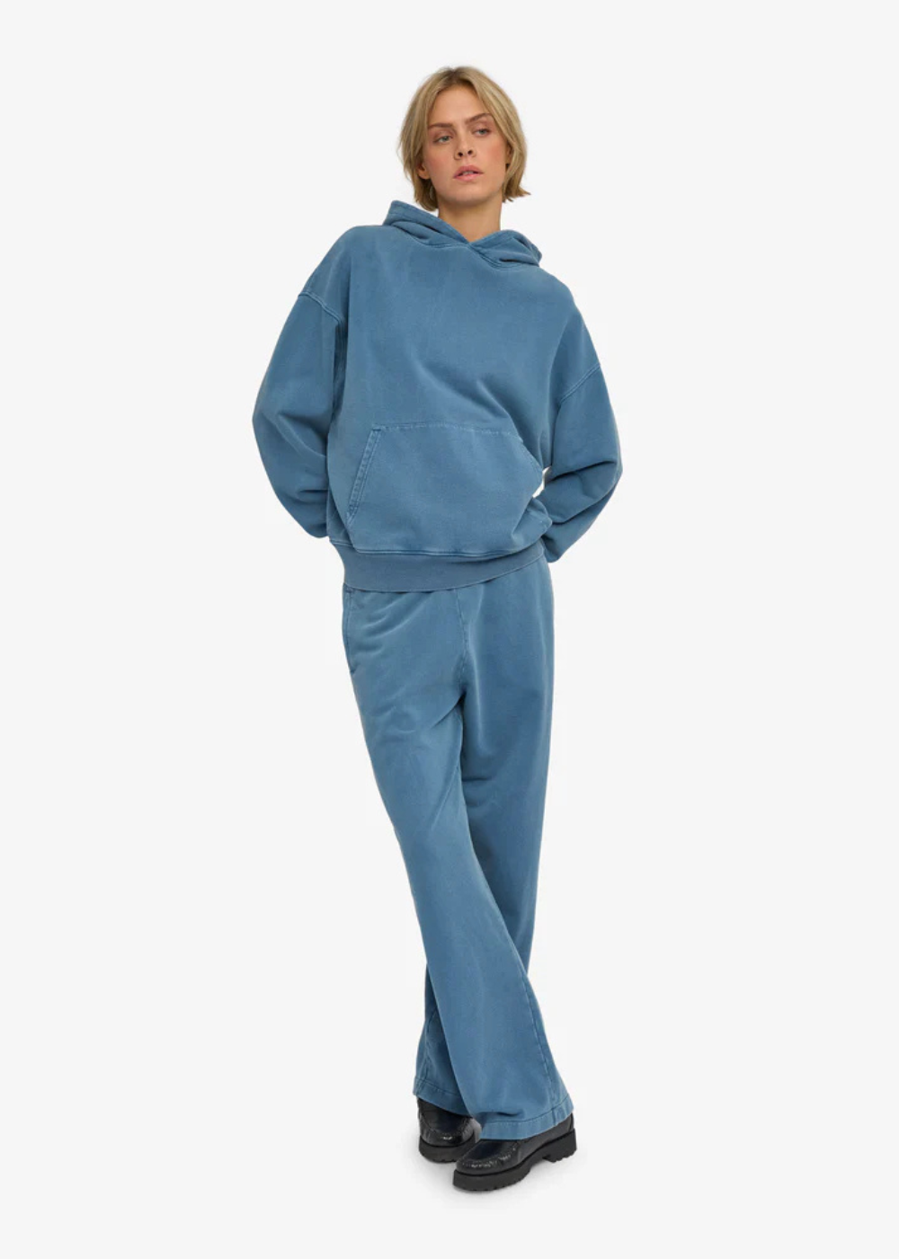 Organic Straight Leg Sweatpants - Faded Indigo - Colorful Standard Canada - Danali - CS1018