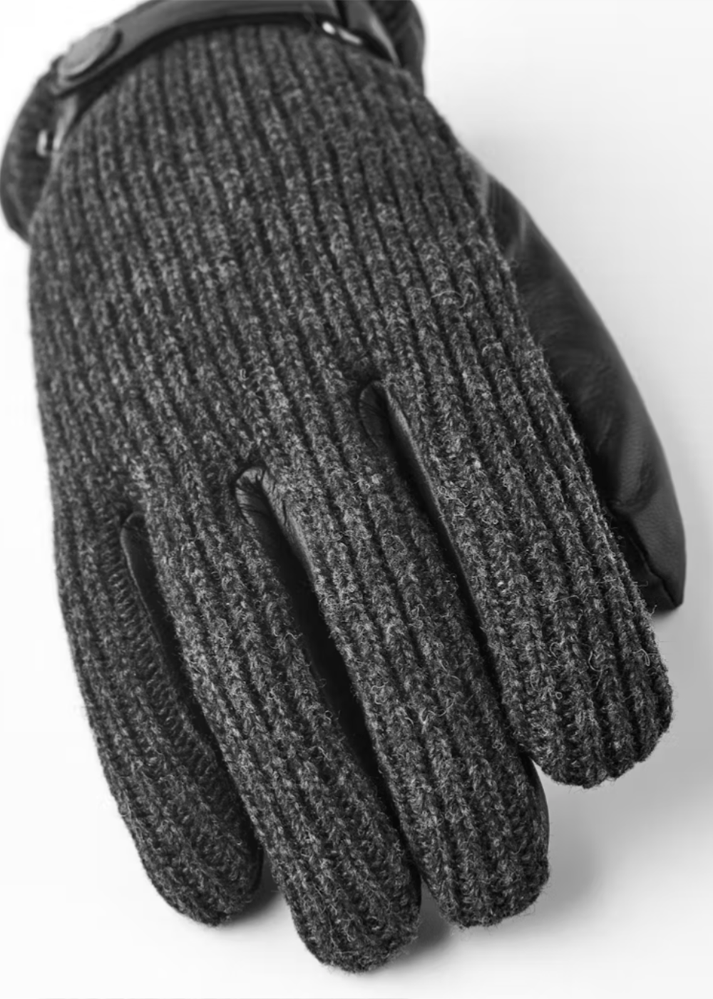 Christopher Leather Gloves - Black - Hestra Canada - Danali