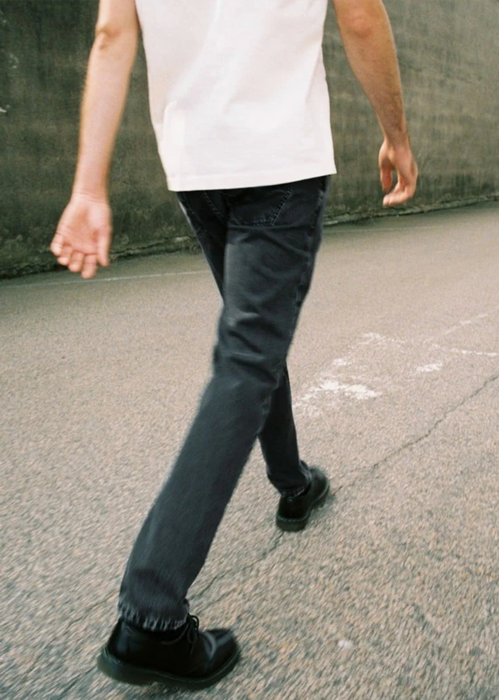 Gritty Jackson - Black Cliffs - Nudie Jeans Canada - Danali