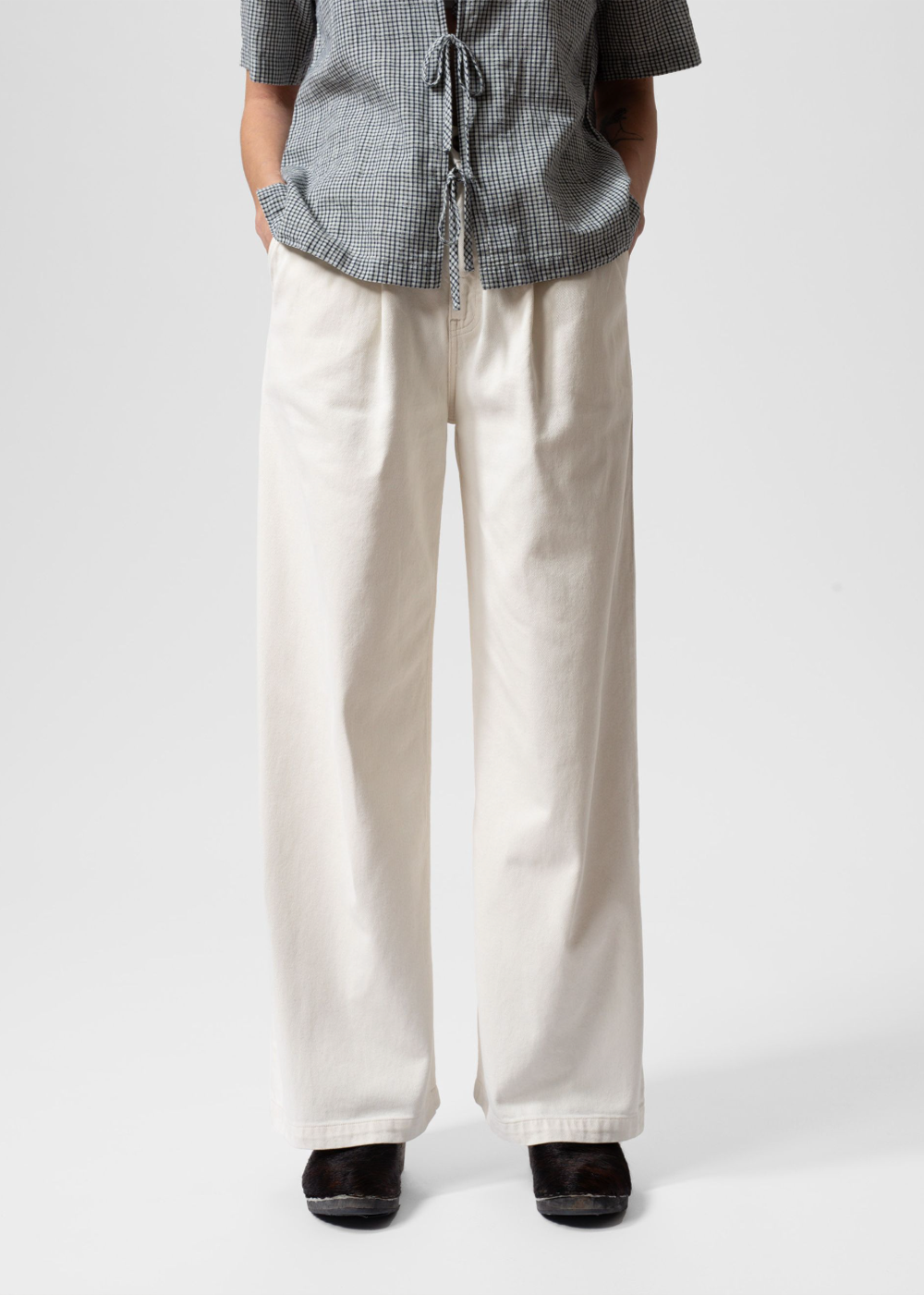 Nudie Jeans Gullan Workwear Pants Ivory - Nudie Jeans Canada - Danali
