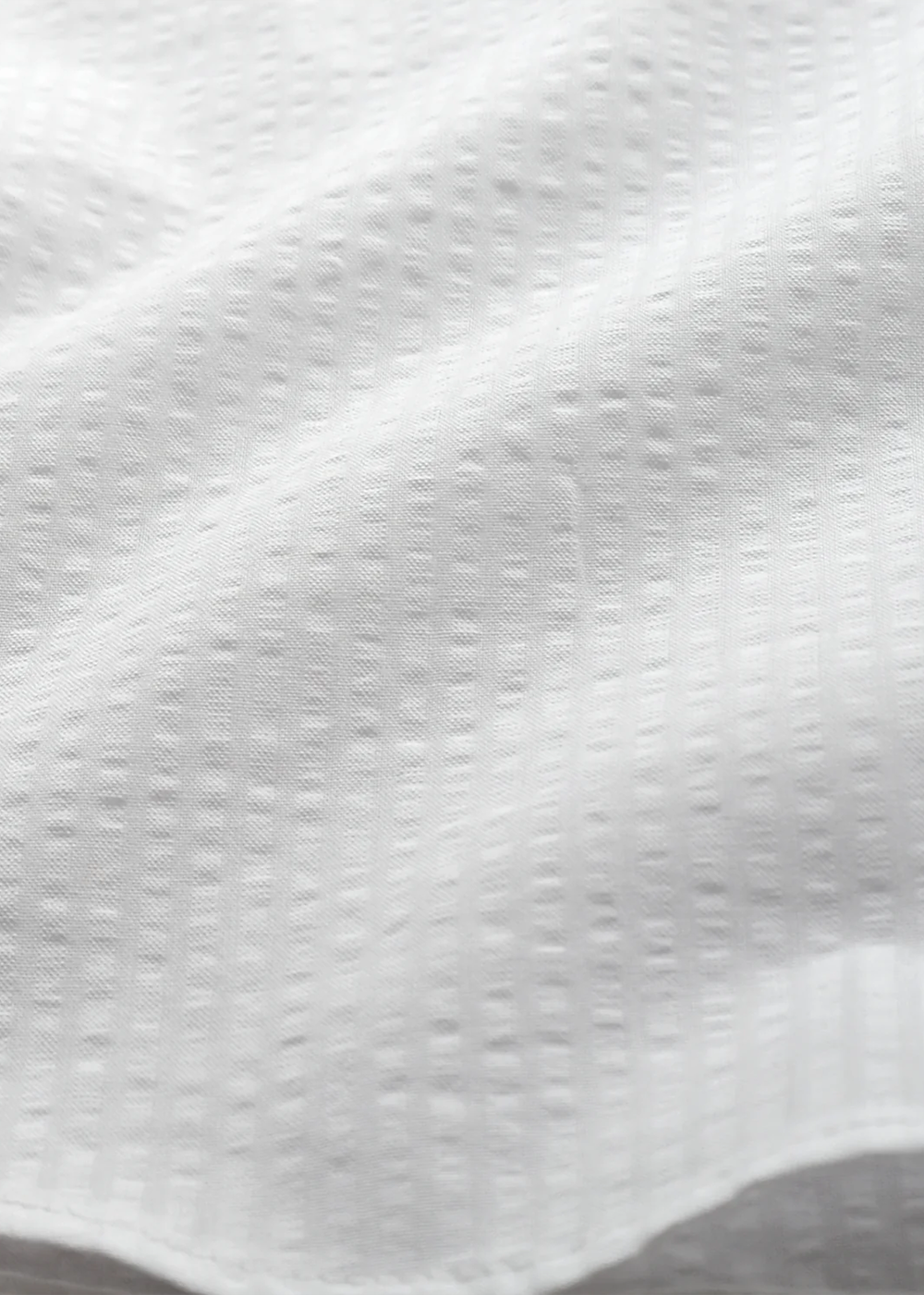 Ripstop Seersucker SS Classic Shirt - White - Outclass Canada - Danali