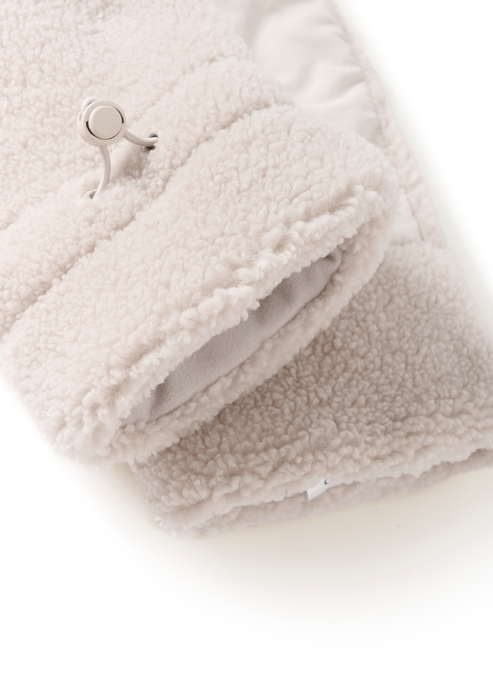 Saisa Gloves - Moonbeam - Part Two Canada - Danali