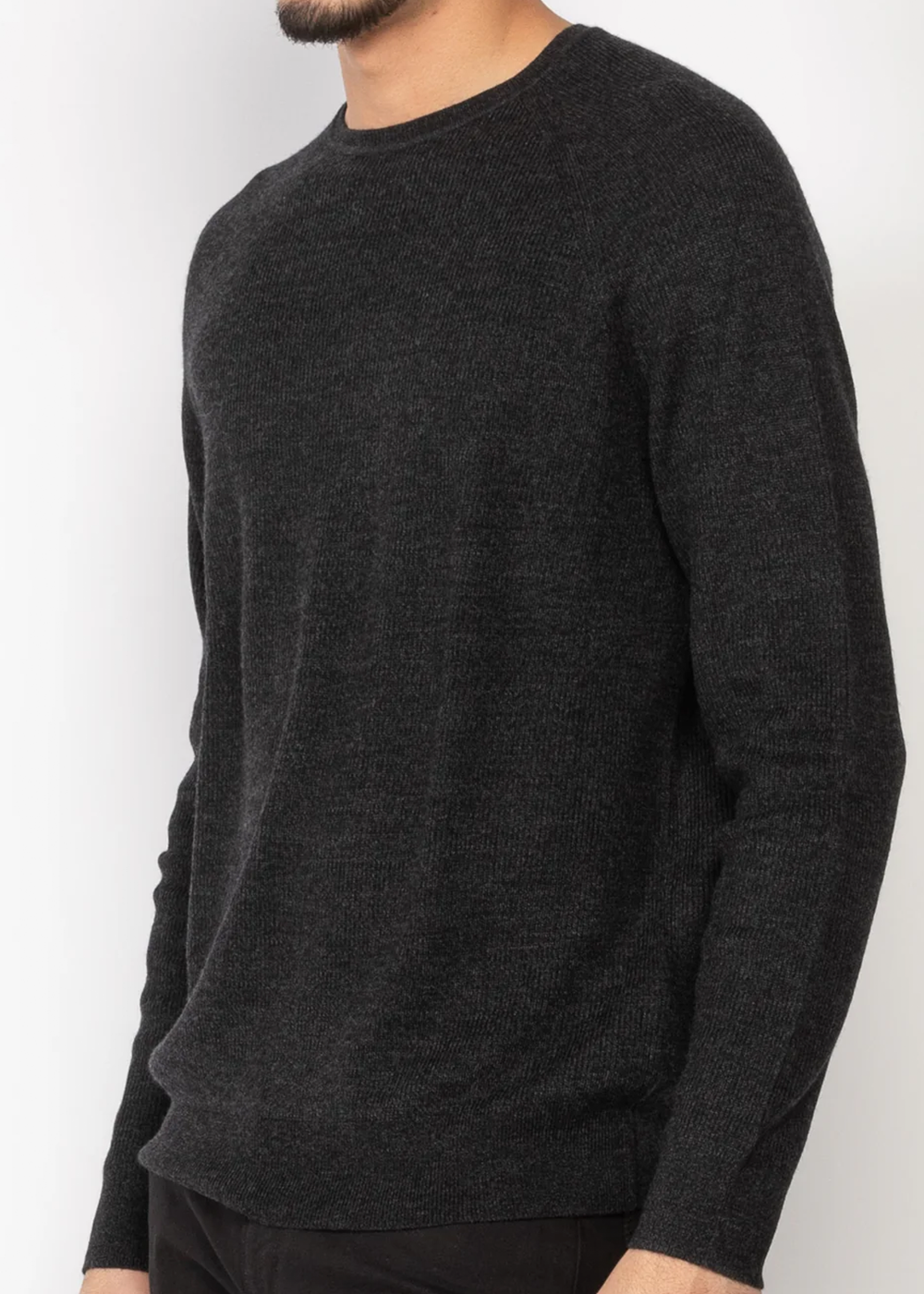 Extra-Fine Merino Raglan Rib Crewneck - Noir - Patrick Assaraf Canada - Danali