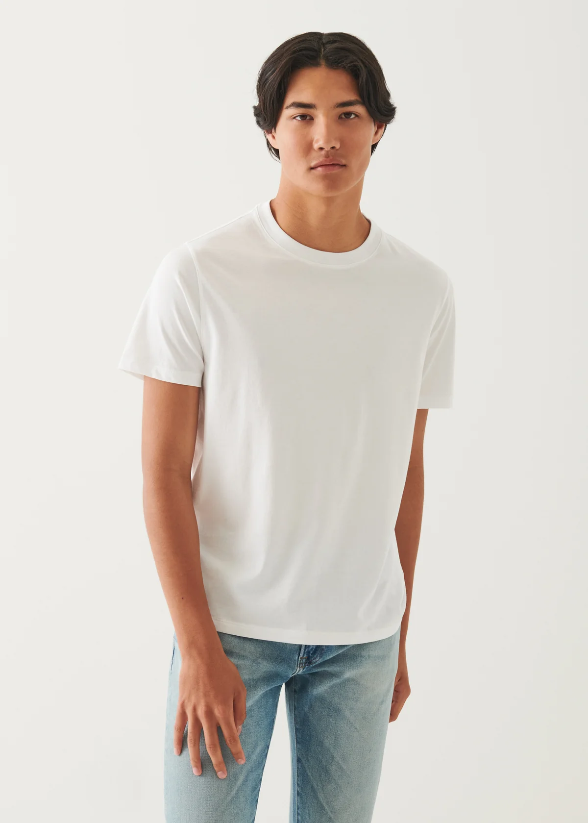 Organic Pima Cotton Crew T-Shirt - White - Patrick Assaraf Canada - Danali