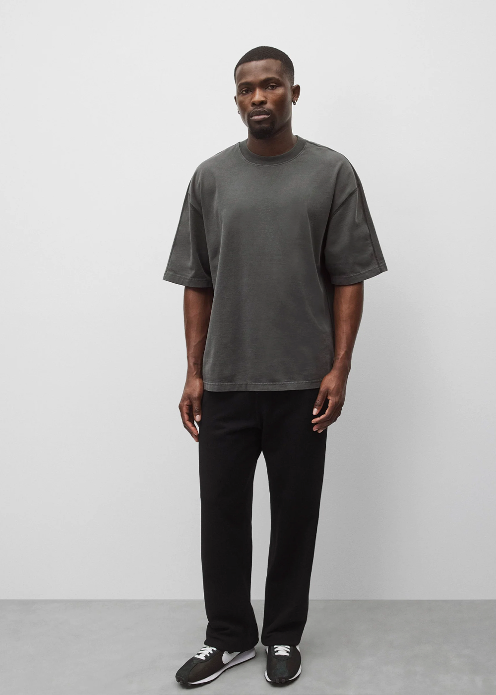 Midweight Jersey Fadeaway Relaxed T-Shirt - Faded Black - Reigning Champ Canada - Danali - RC-1648