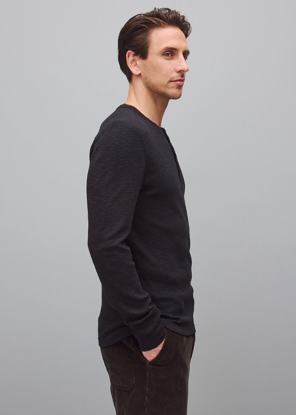 1x1 Slub Slim Henley - Black - Reigning Champ Canada - Danali