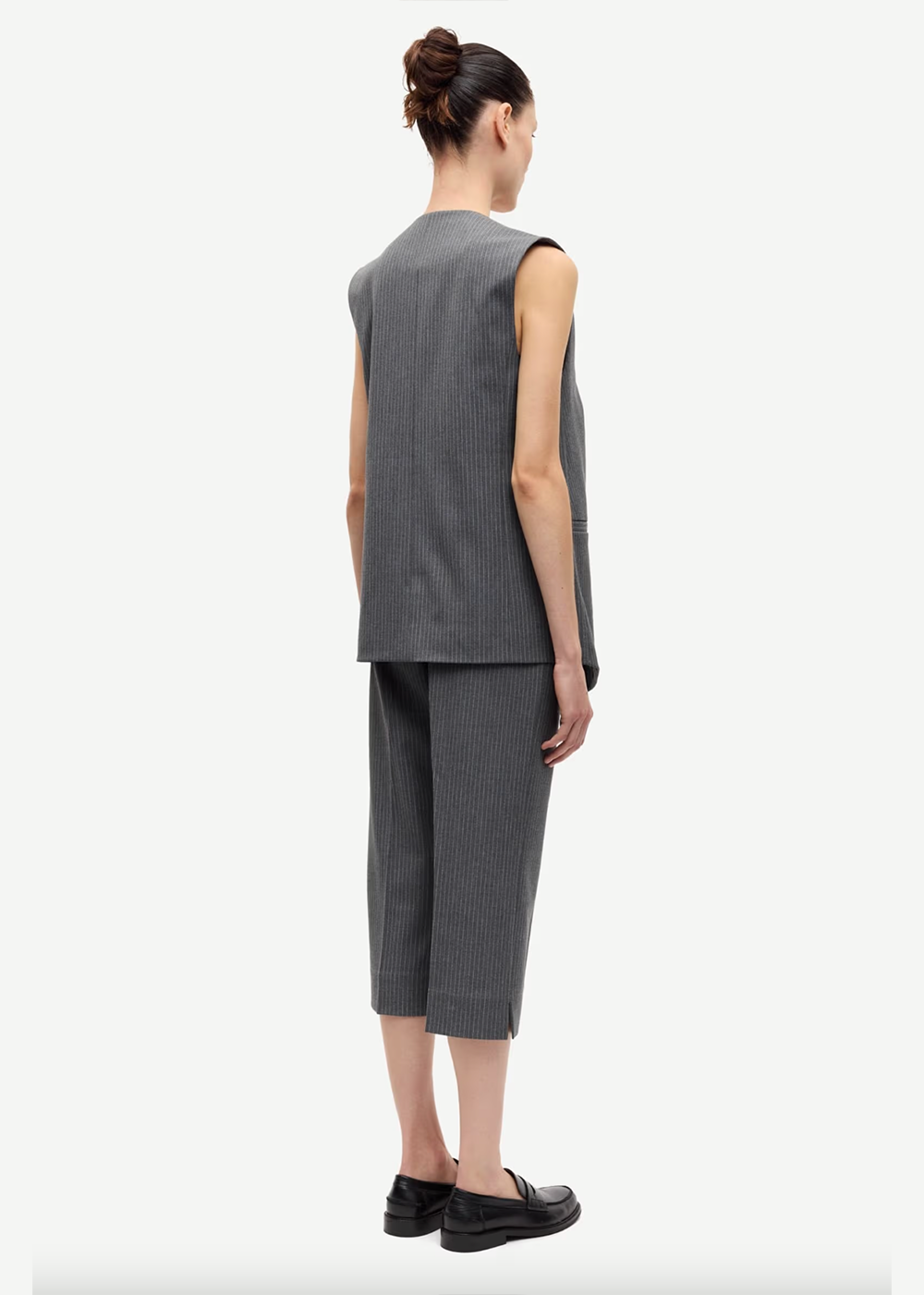 Saleni Pinstripe Vest - Dark Gray - Samsoe Samsoe Canada - Danali