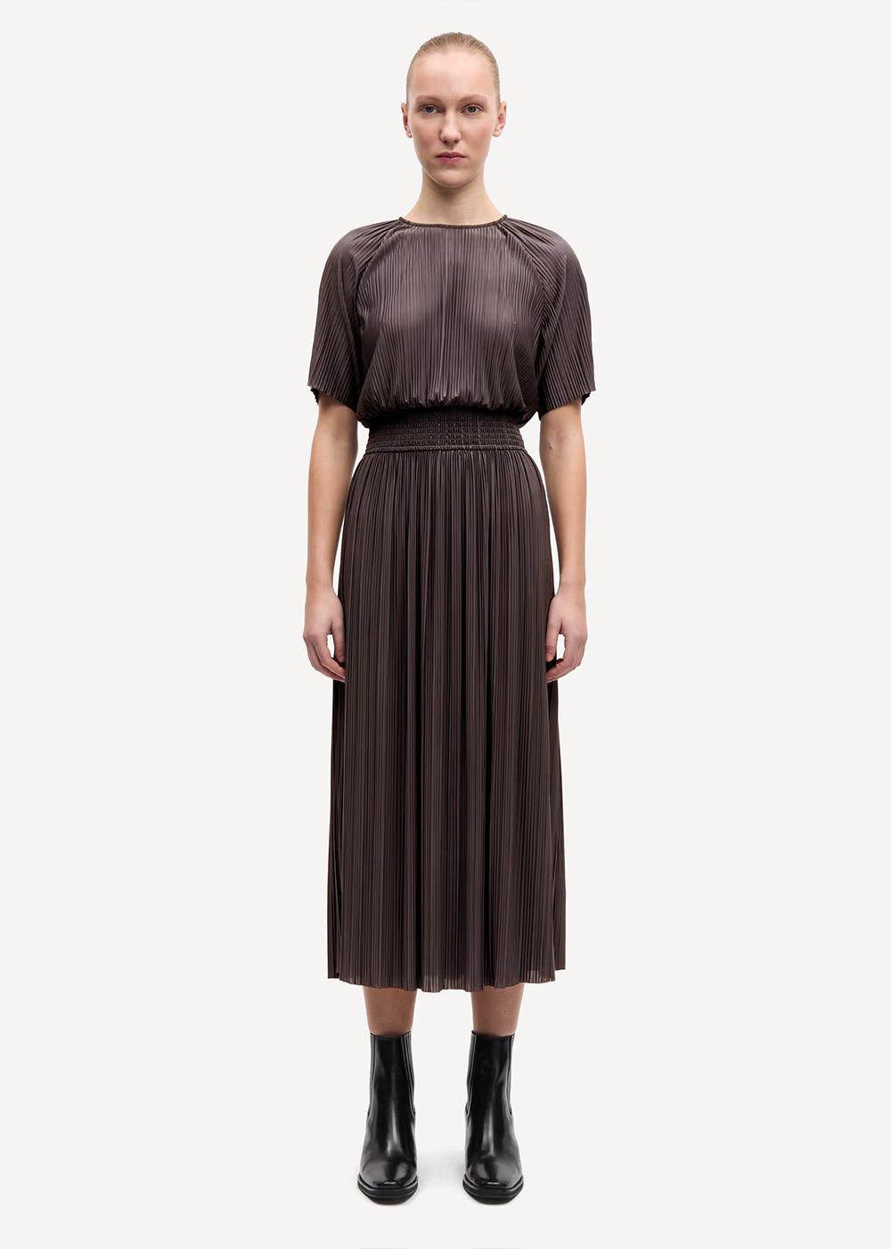 Sauma SS Dress- Black Coffee - Samsoe Samsoe Canada - Danali