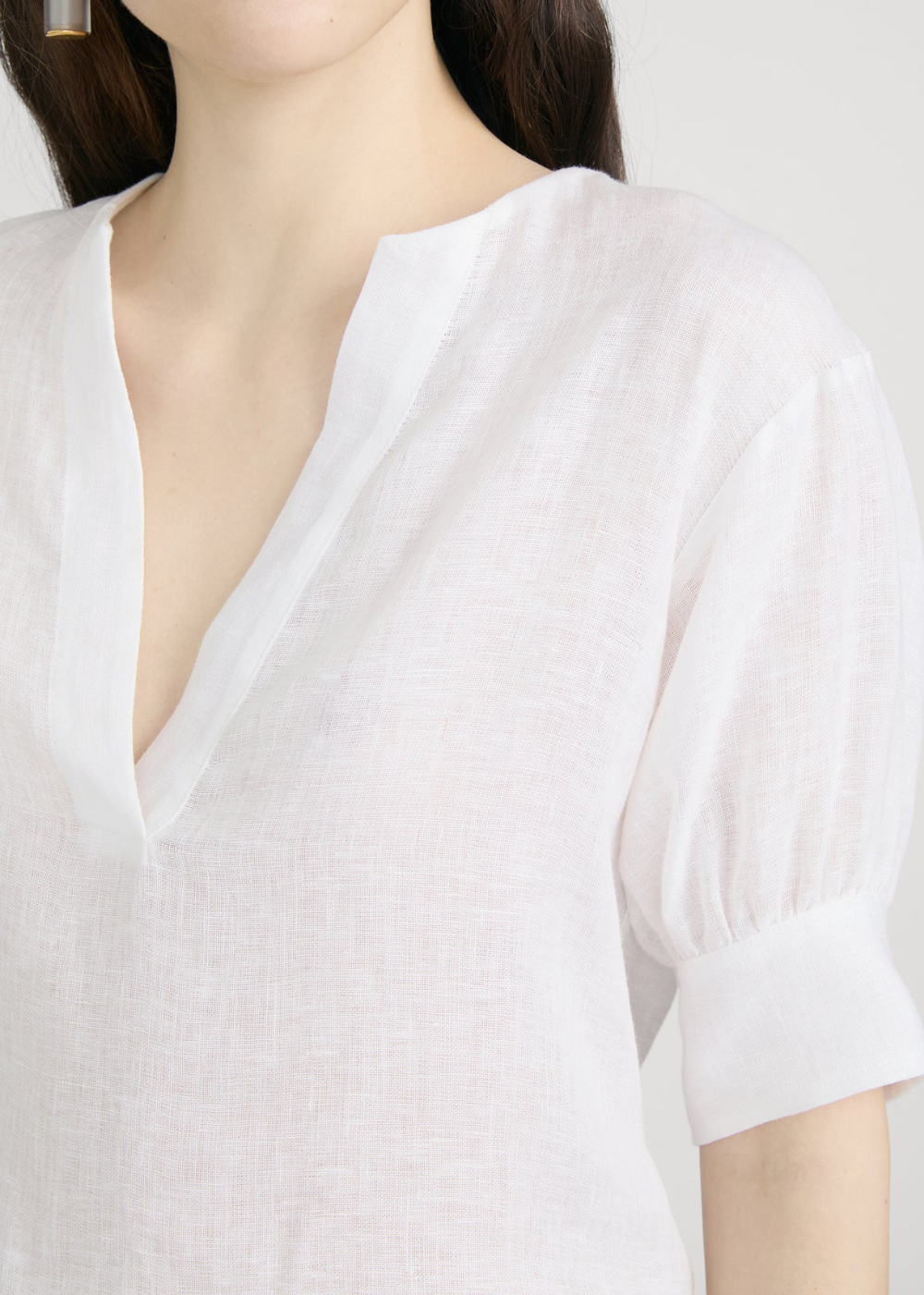 The Linen V-Neck Popover Top - White - FRAME Canada - Danali - WE26WBL028-WHT