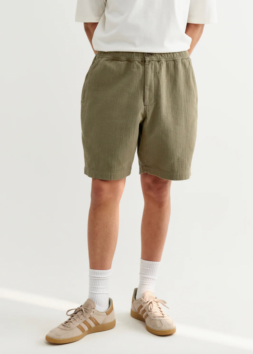 Kurt Short Cotton Linen Crinkle - Khaki - Wax London Canada - Danali