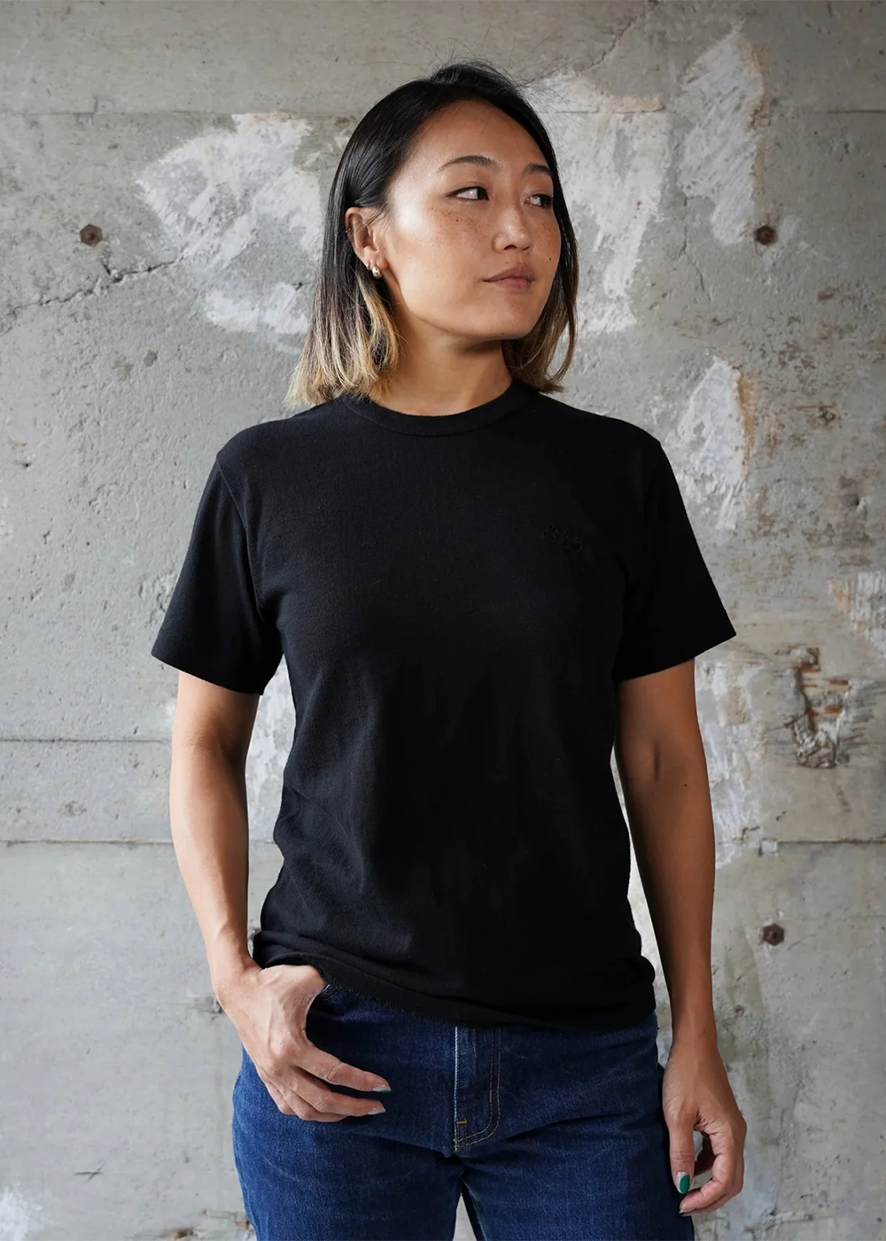 Ultimate Pima Tsuriami Crewneck T-Shirt - Black - Wonder Looper Canada - Danali