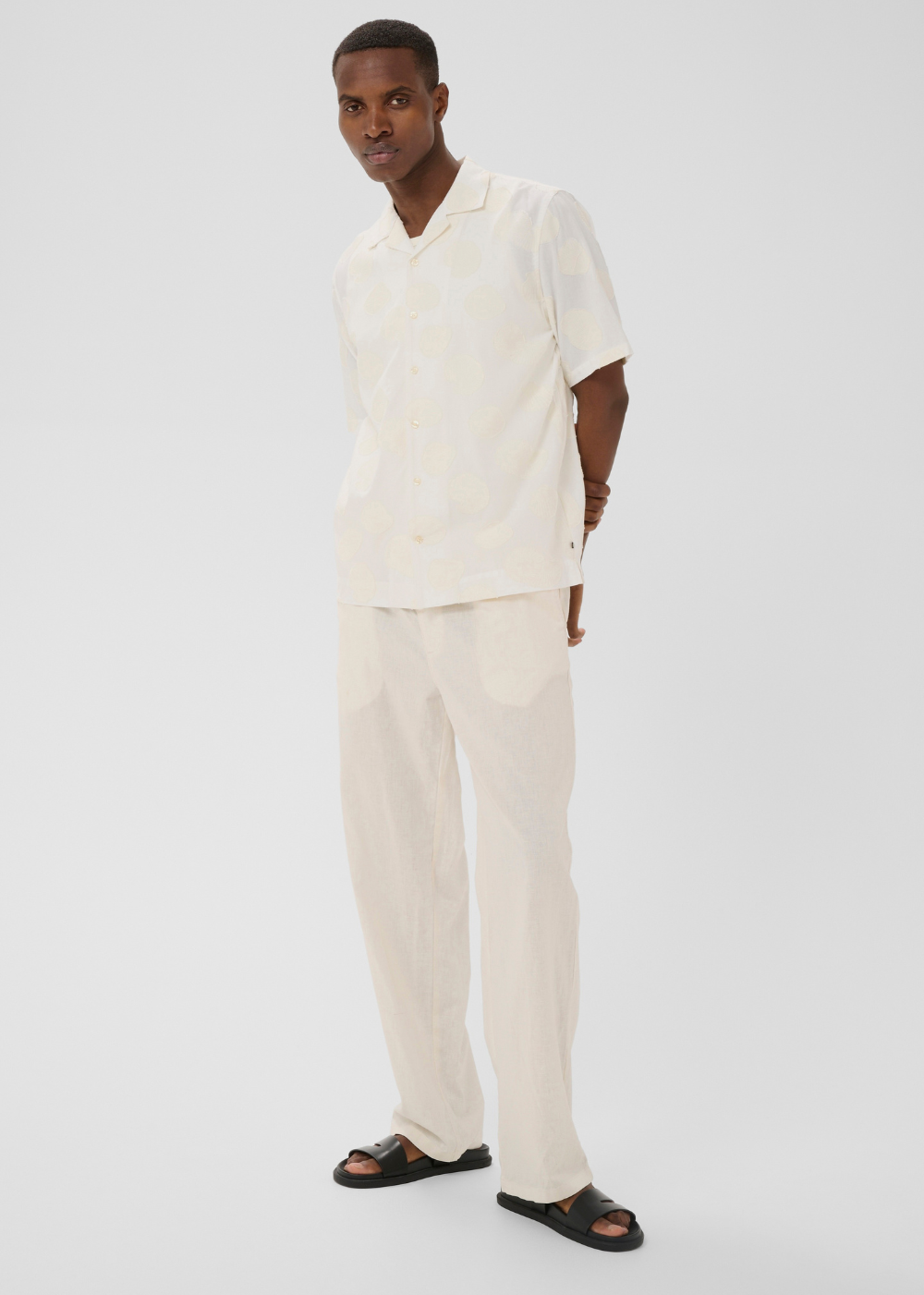 Klampo Short Sleeve Shirt