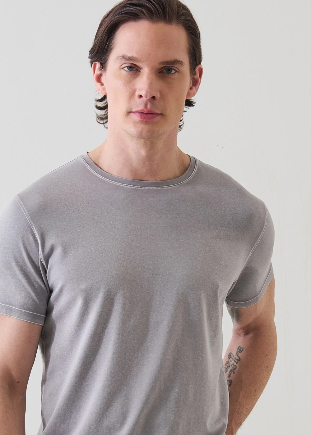 Pima Cotton Stretch Vintage Wash Crew