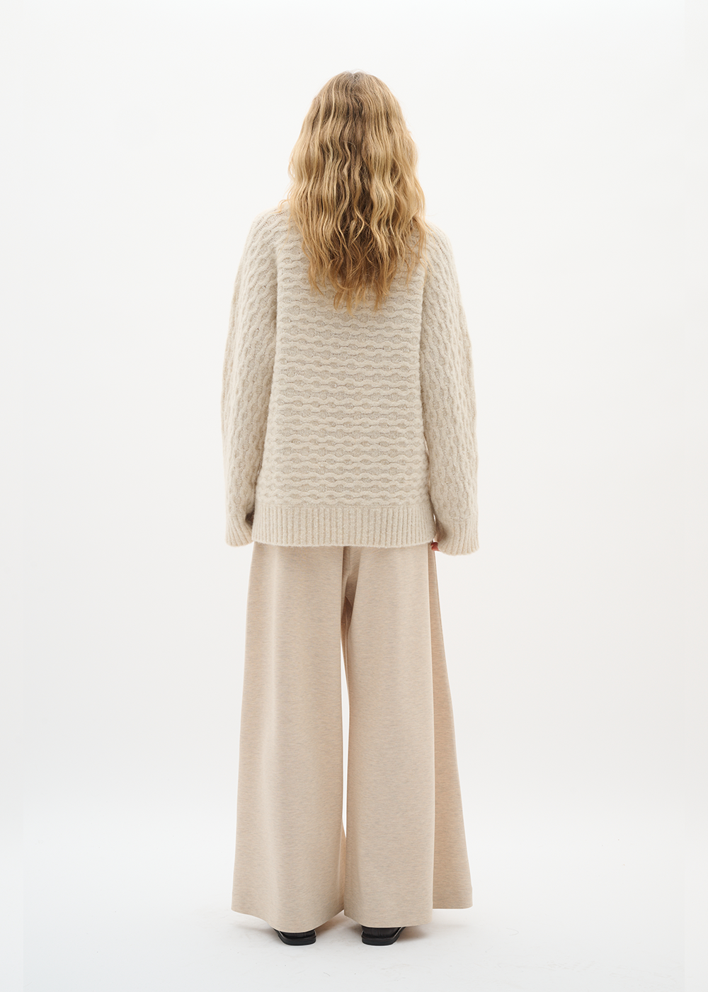 Graia Sweater