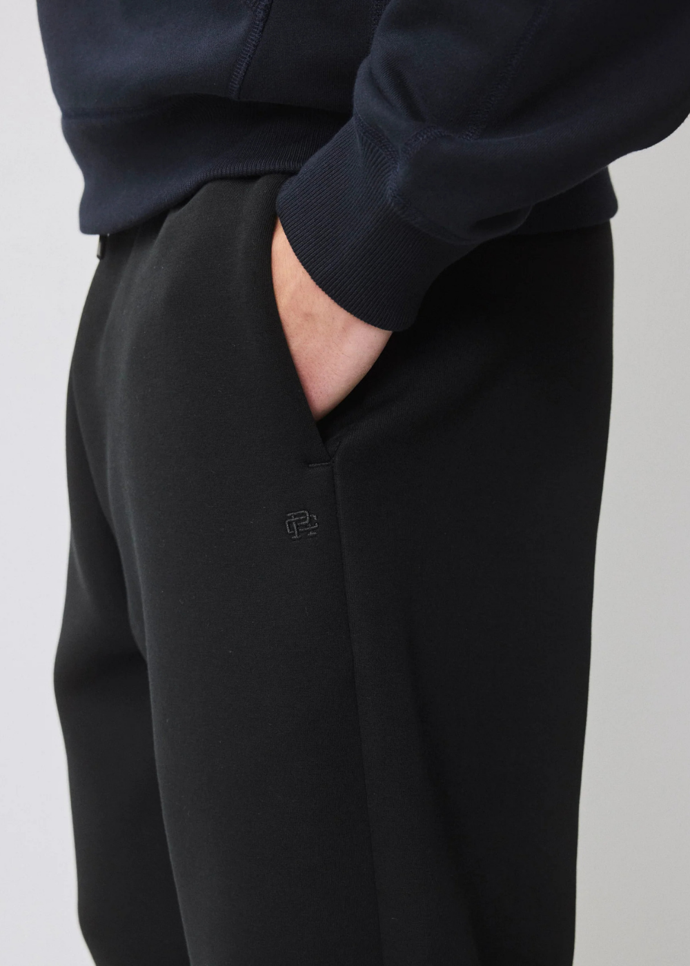 Dual Fleece Relaxed Sweatpant
