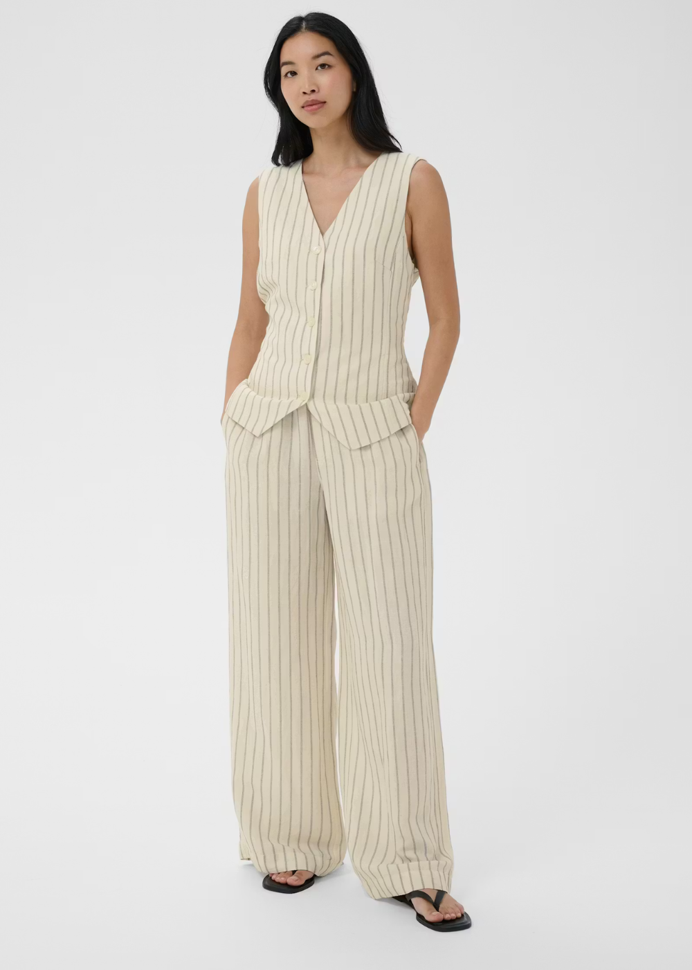 Binta Vest
