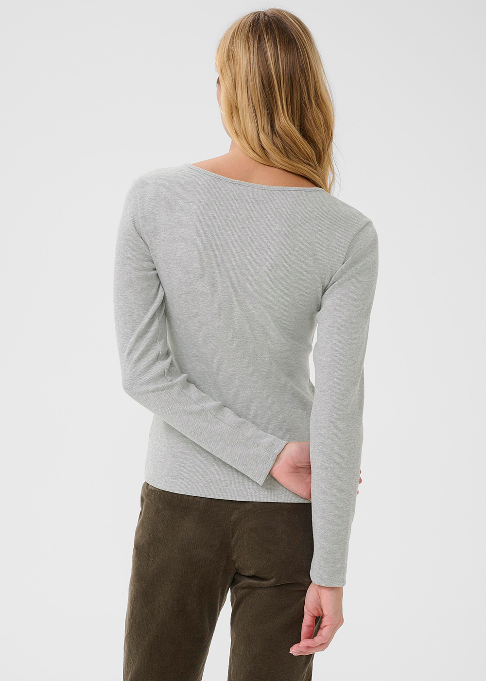 Sassia T-Shirt