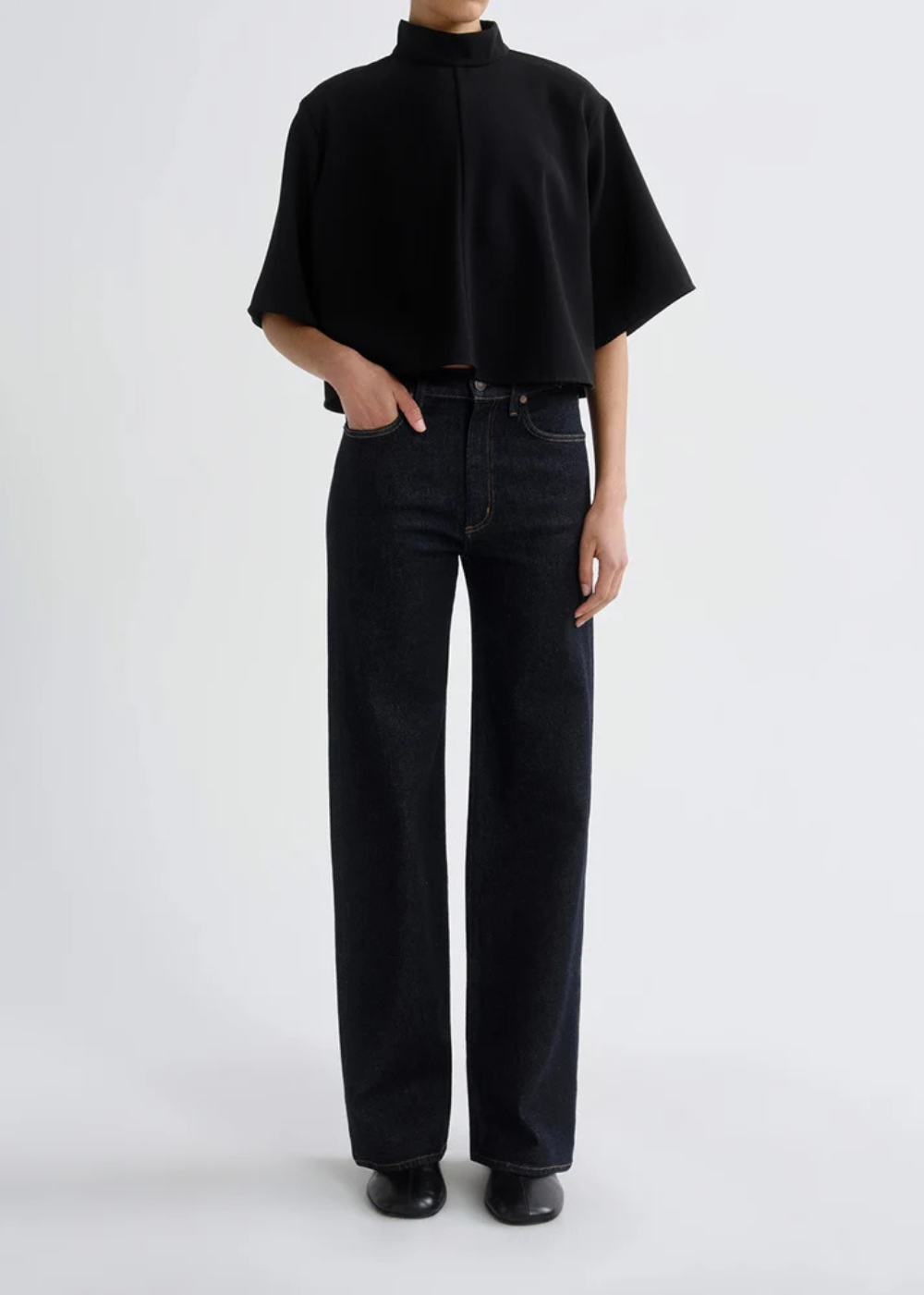 Harper Mid Rise Straight Jean