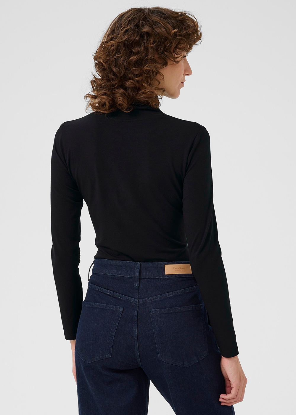 Efinas Turtleneck T-Shirt