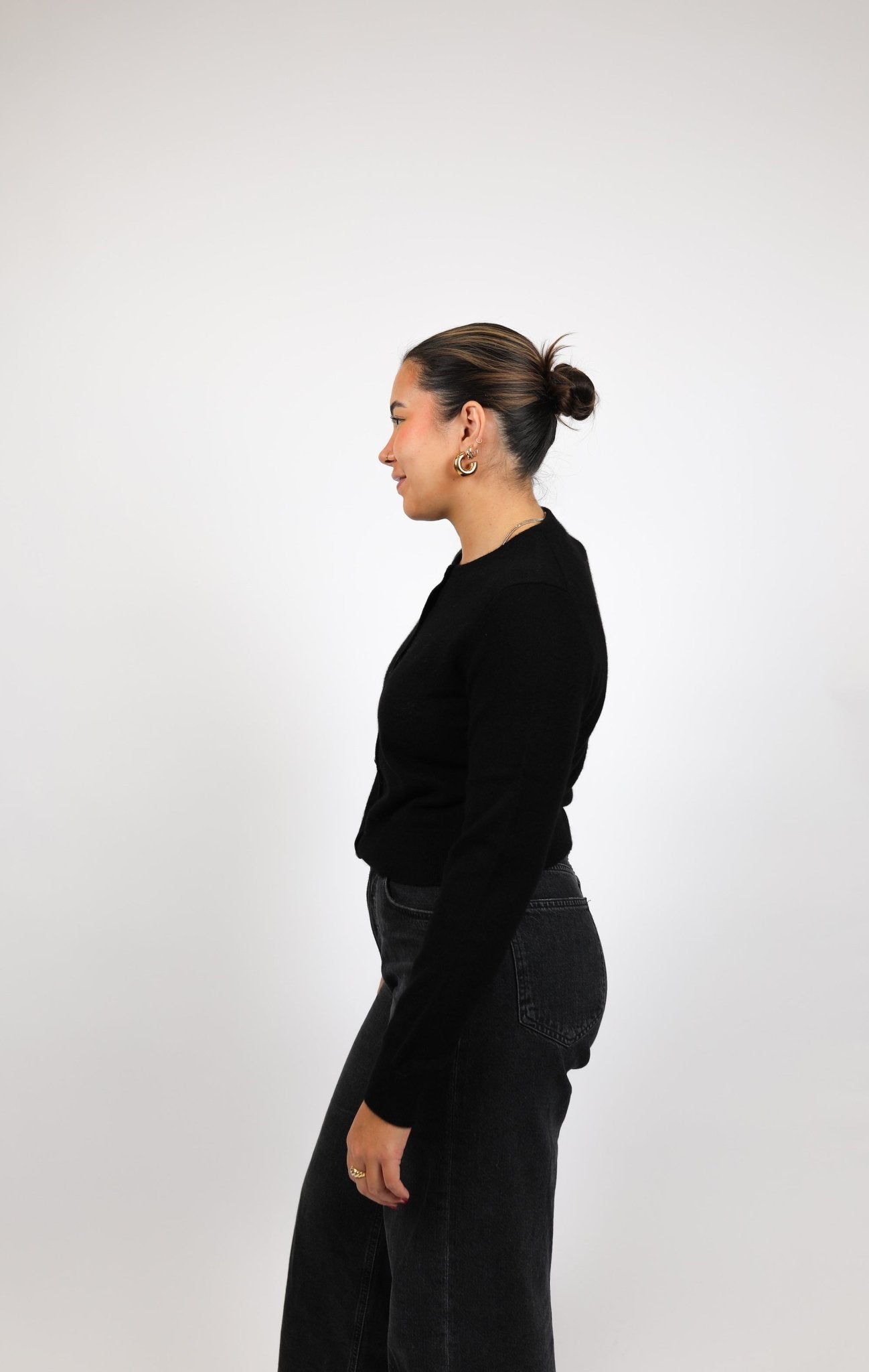 Cashmere Embellished Crewneck Cardigan - White + Warren - Danali - 20181B-BLK-S