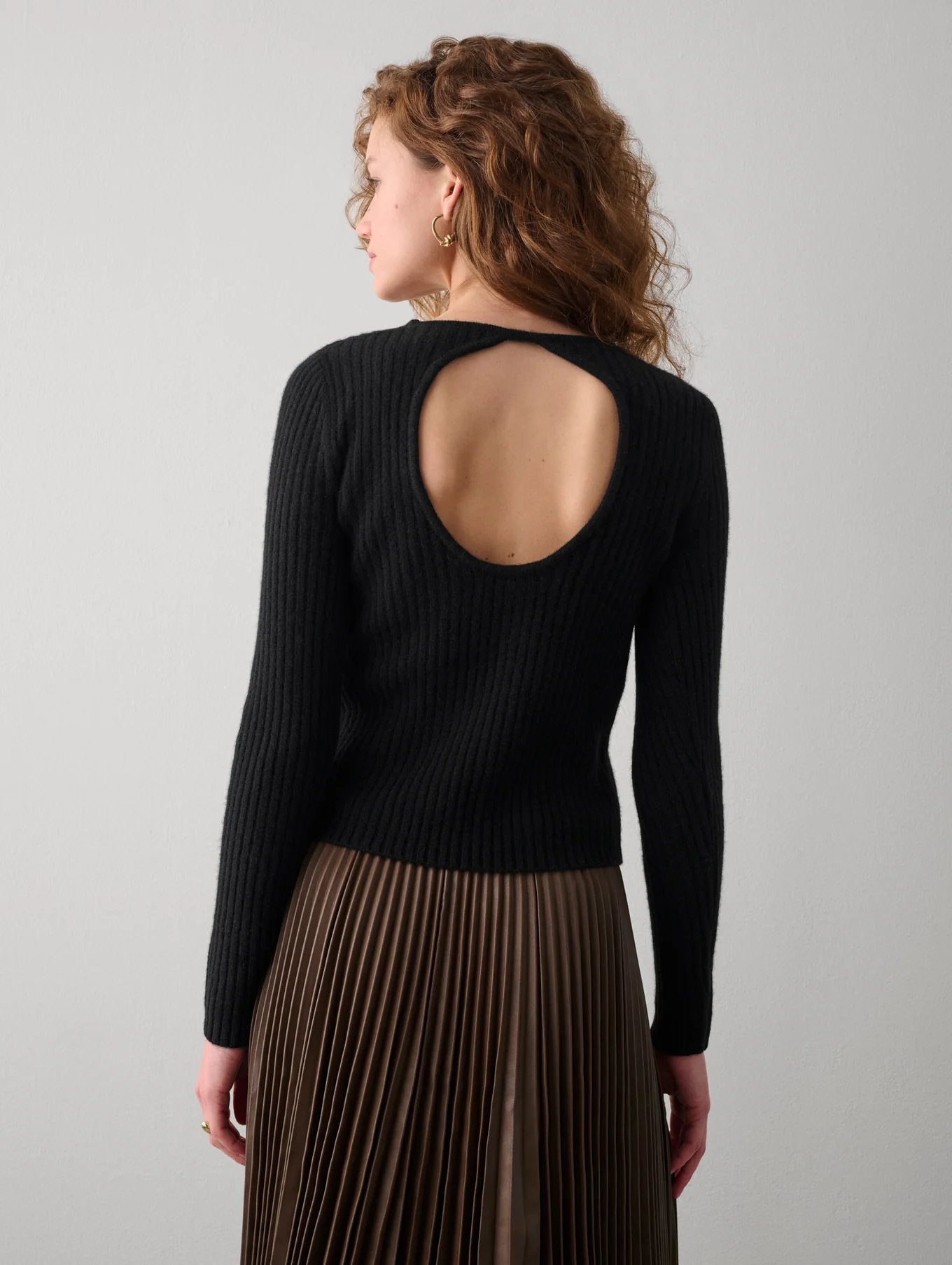 Cashmere Open Back Ribbed Top - White + Warren - Danali - 20287-Black-XS