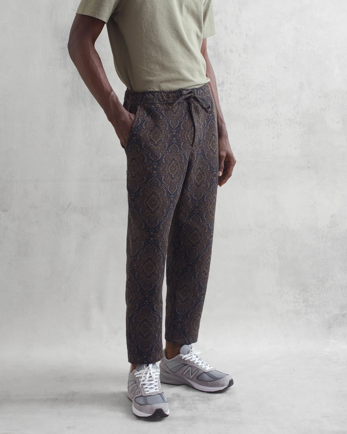 Kurt Trouser Antique Jacquard - Wax London - Danali - AW23-TRO-KUR-BAG-NVG-32
