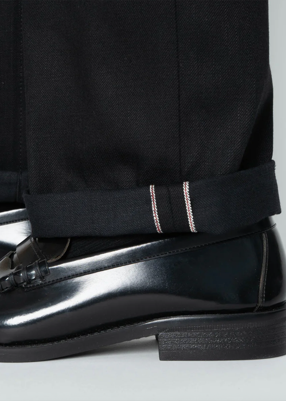 True Guy Solid Black Selvedge - Naked and Famous Denim Canada - Danali - 101061621