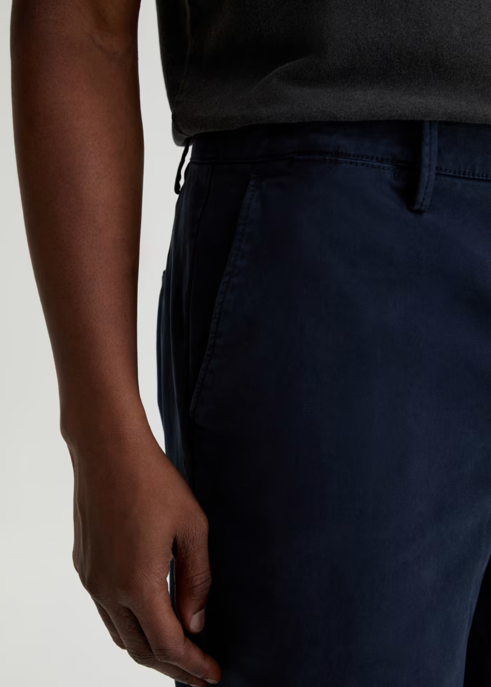 Archie Short - Sulfur Modern Navy - AG Jeans Canada - Danali - 1H16SRTSLMONV