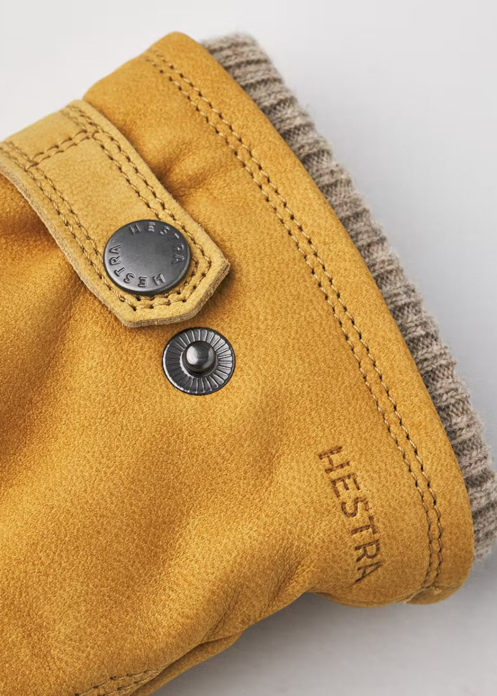 2001030 - Hestra Bergvik Gloves - Tan - Danali