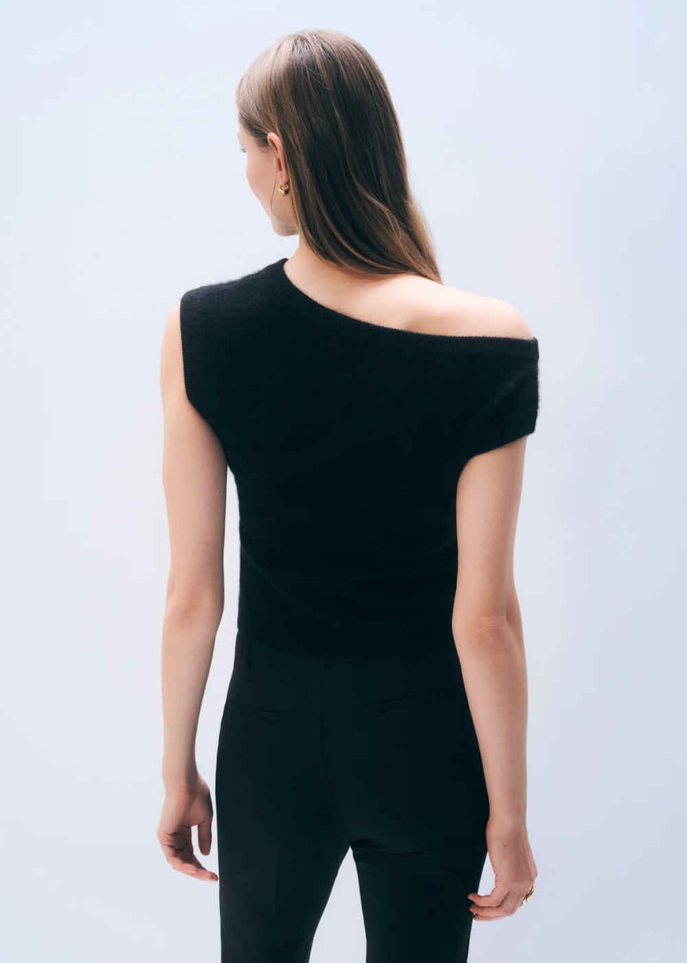 Cashmere Off Shoulder Top - Black - White & Warren Canada - Danali - 21730