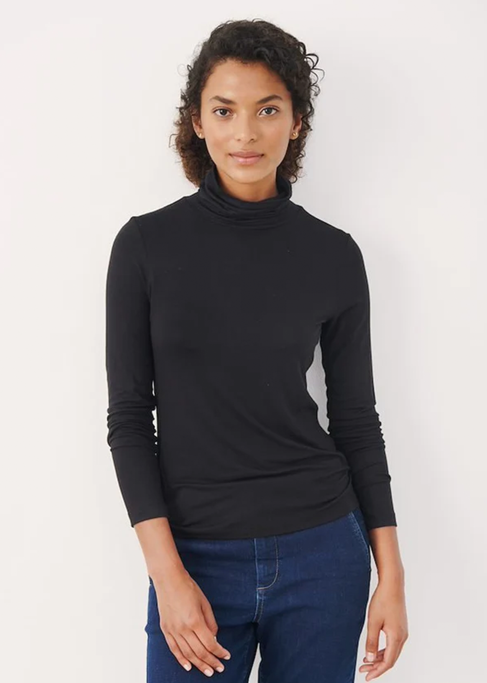 Efinas Turtleneck T-Shirt