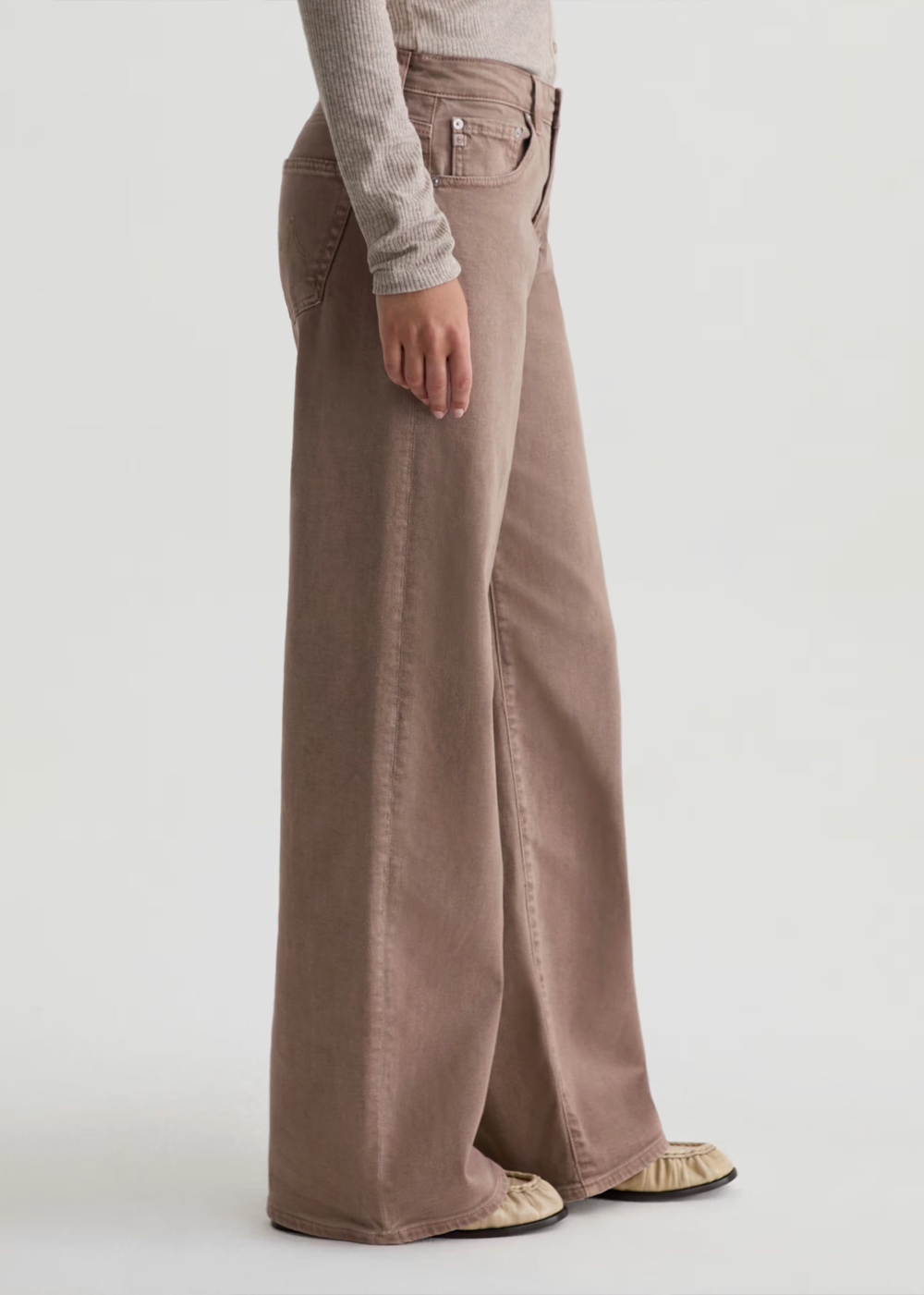 Adria Low Rise Wide Leg Jean - Sulfur Taupe Grey - AG Jeans Canada - Danali