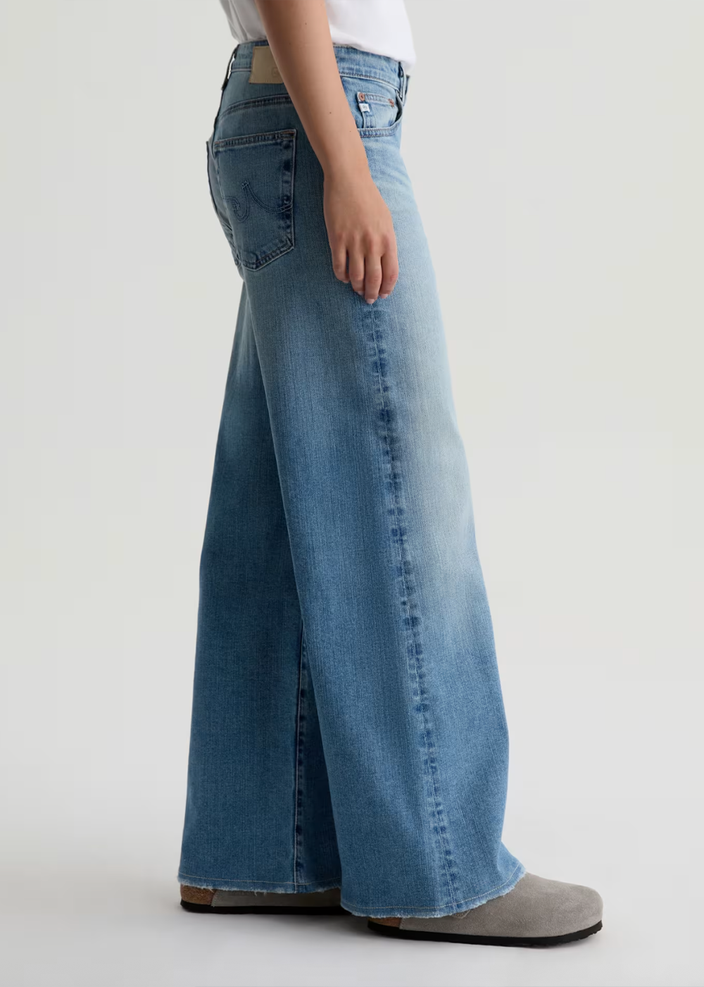 Saige Mid Rise Wide Leg Jean - Western Front - AG Jeans Canada - Danali