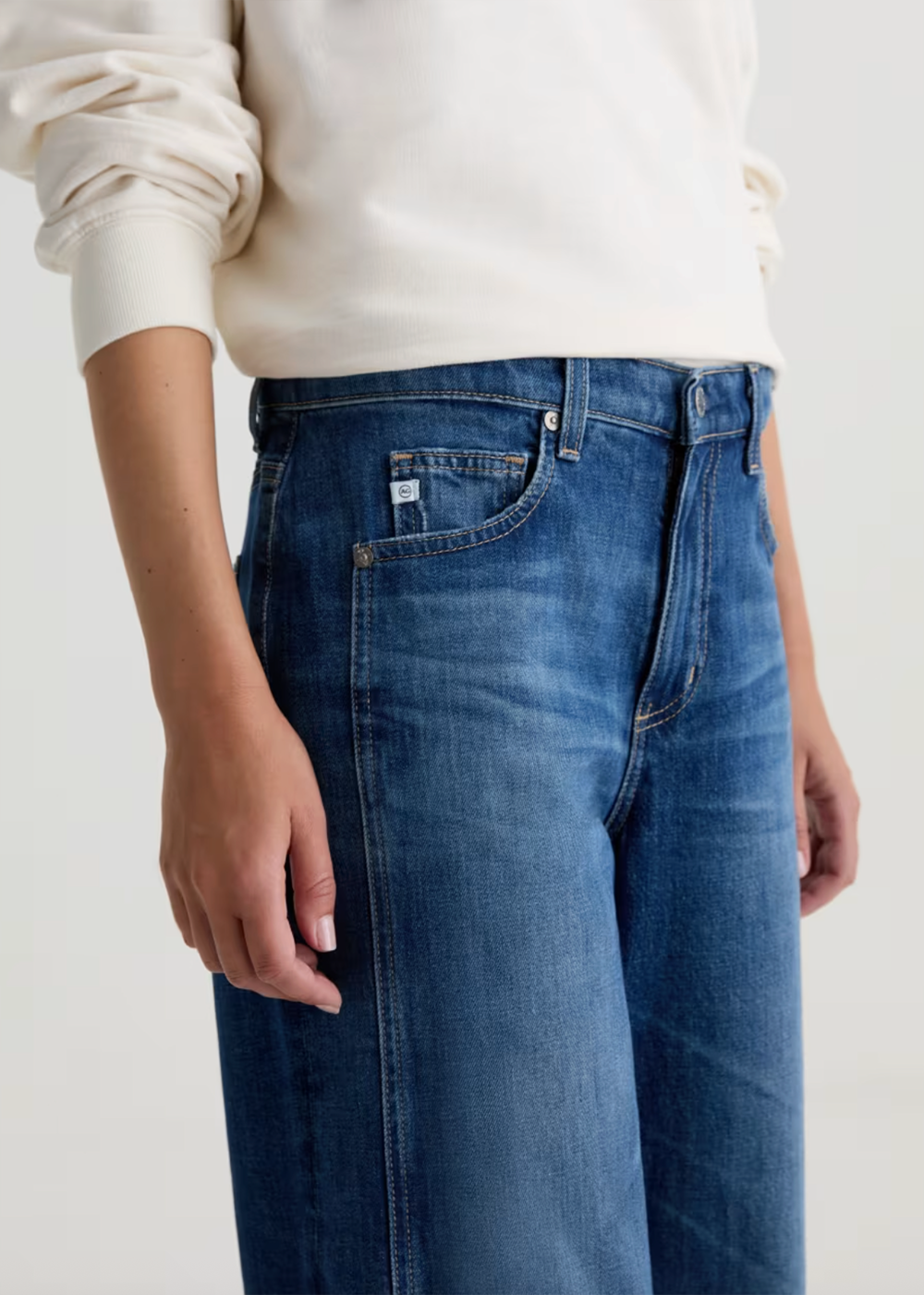 Saige Wide Leg Crop Jean - Watermist - AG Jeans Canada - Danali
