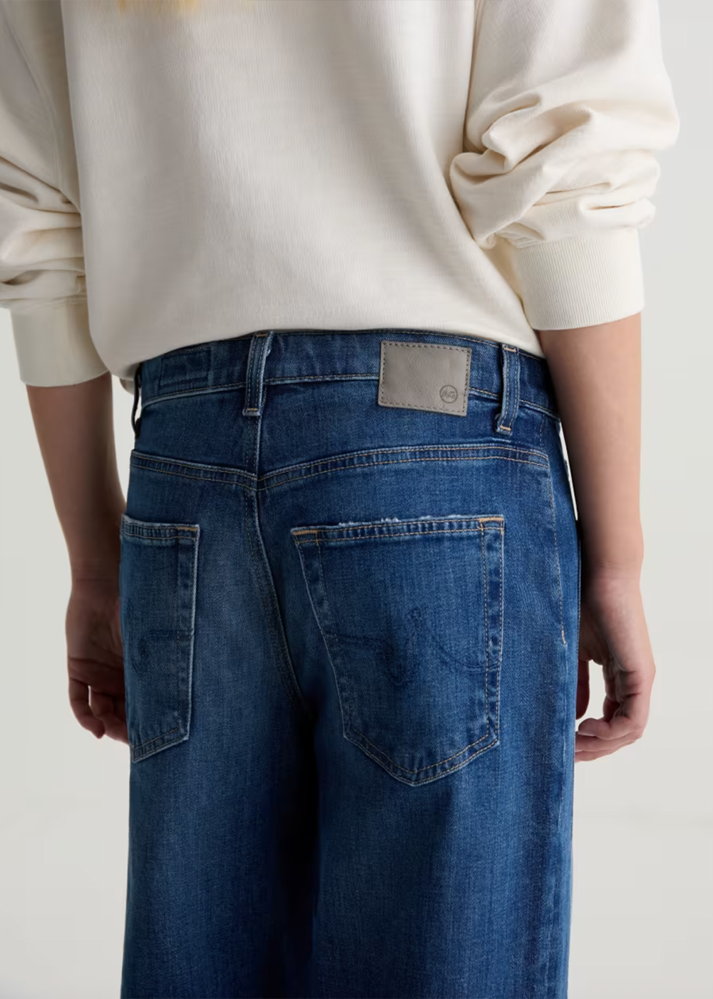 Saige Wide Leg Crop Jean - Watermist - AG Jeans Canada - Danali