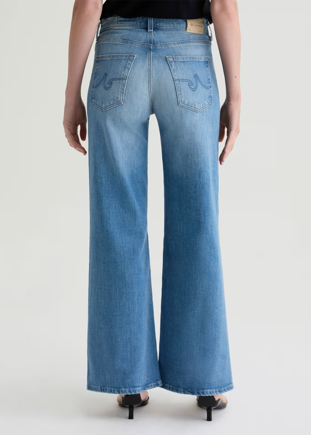Saige Wide Leg Jean - 18 Years Bisou - AG Jeans Canada - Danali