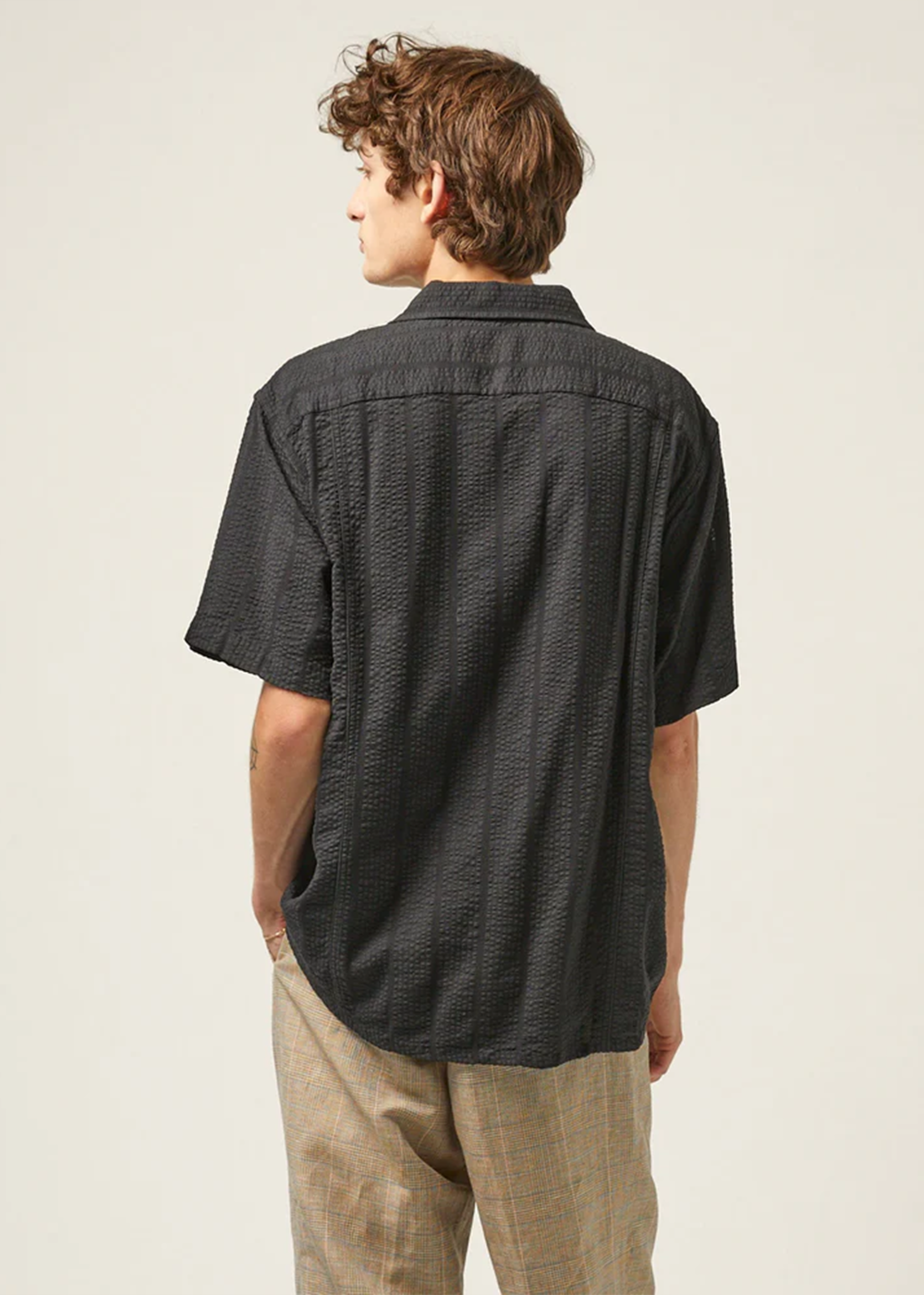 Striped Seersucker Short Sleeve Shirt - Black - Corridor Canada - Danali