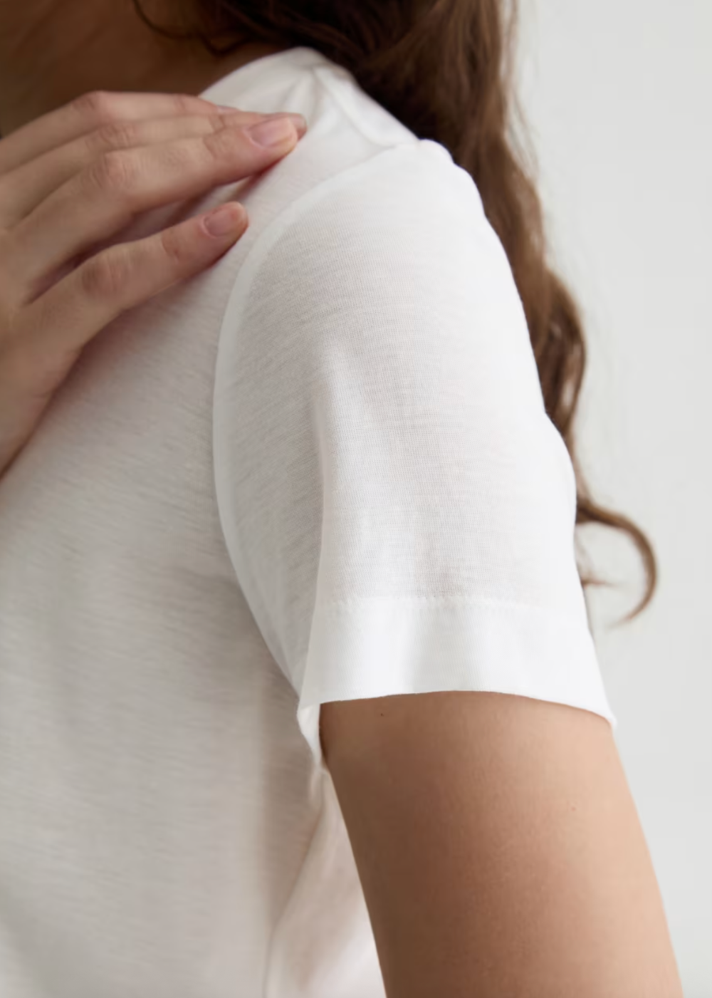 Zoie T-Shirt - White - AG Jeans Canada - Danali - DSJ71654WHT