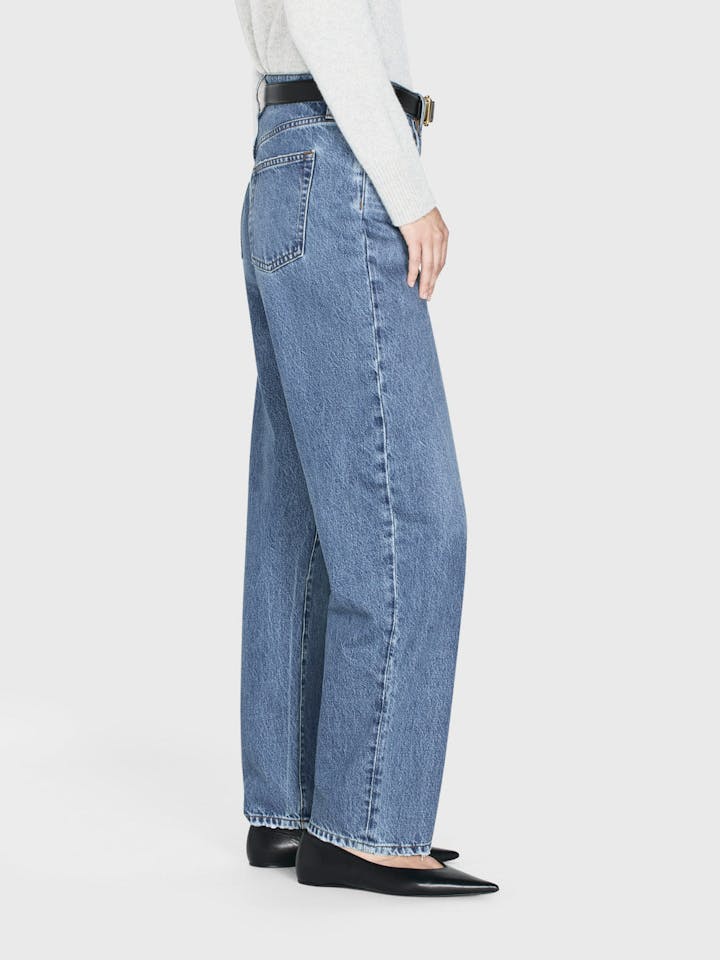 Low Slung Barrel Jean - Caramia - Frame Denim Canada - Danali