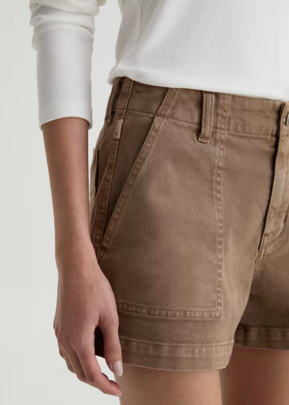 Analeigh Short - Sulfur Light Taupe - AG Jeans Canada - Danali - HYD1G85SFLT