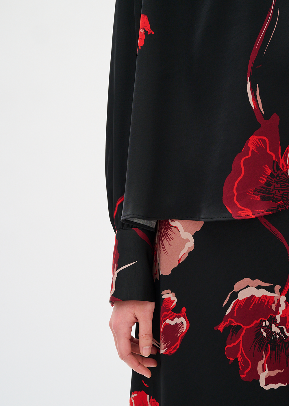 Dawn Blouse - Black Poppie - InWear Canada - Danali